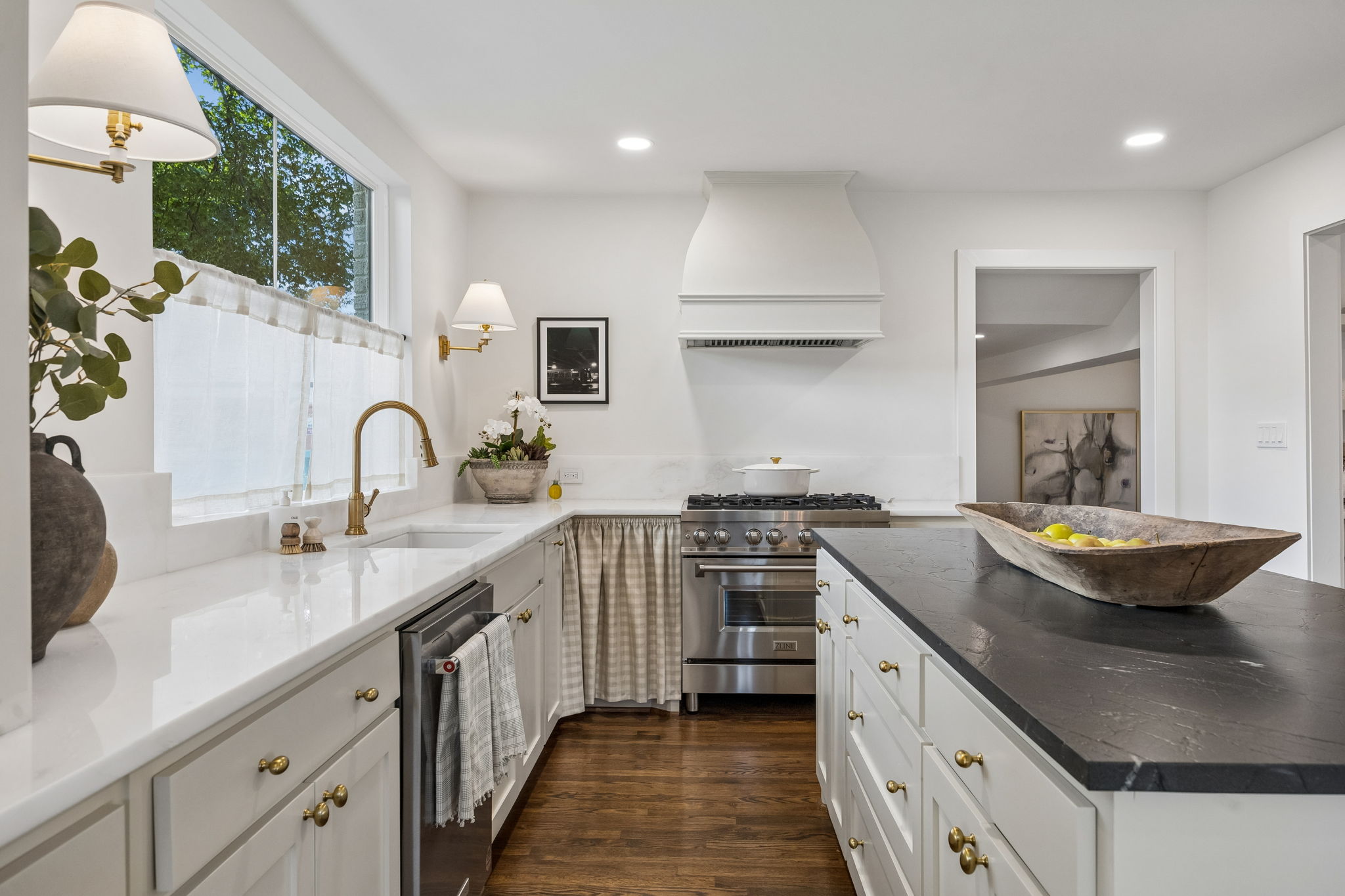  European Elegance Meets Timeless Lakewood Charm - 物件實景