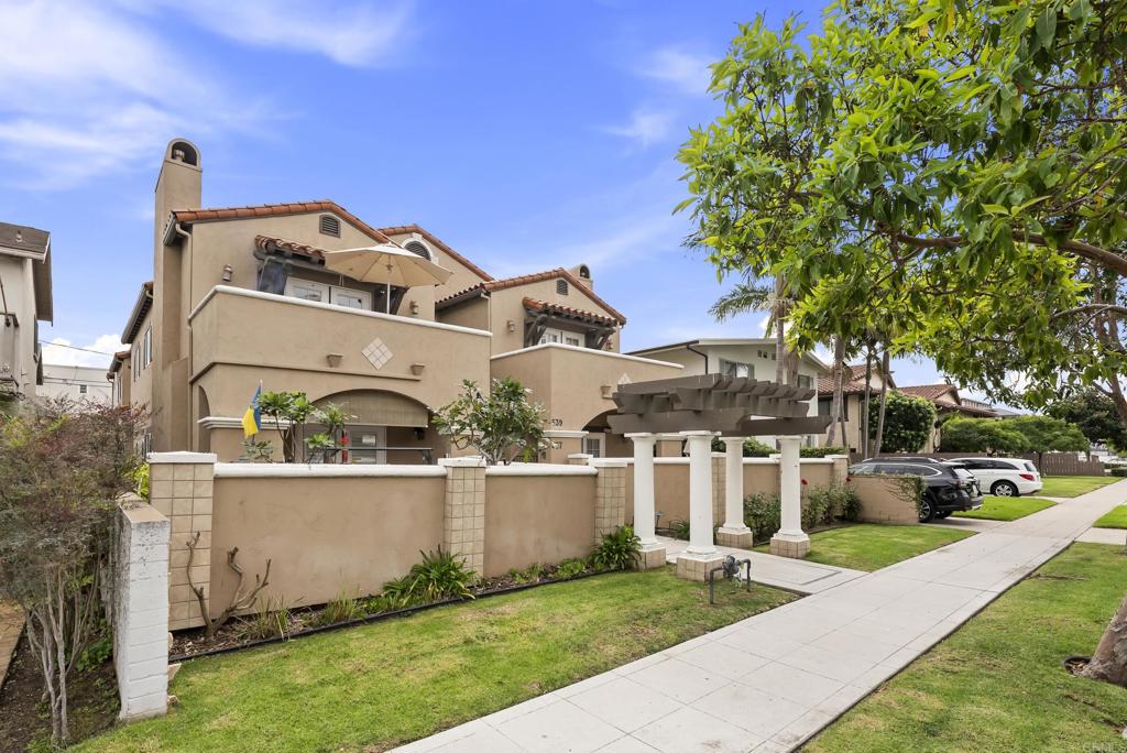 Coronado, California, 92118, United States, 3 Bedrooms Bedrooms, ,2 BathroomsBathrooms,Residential,For Sale,1991535