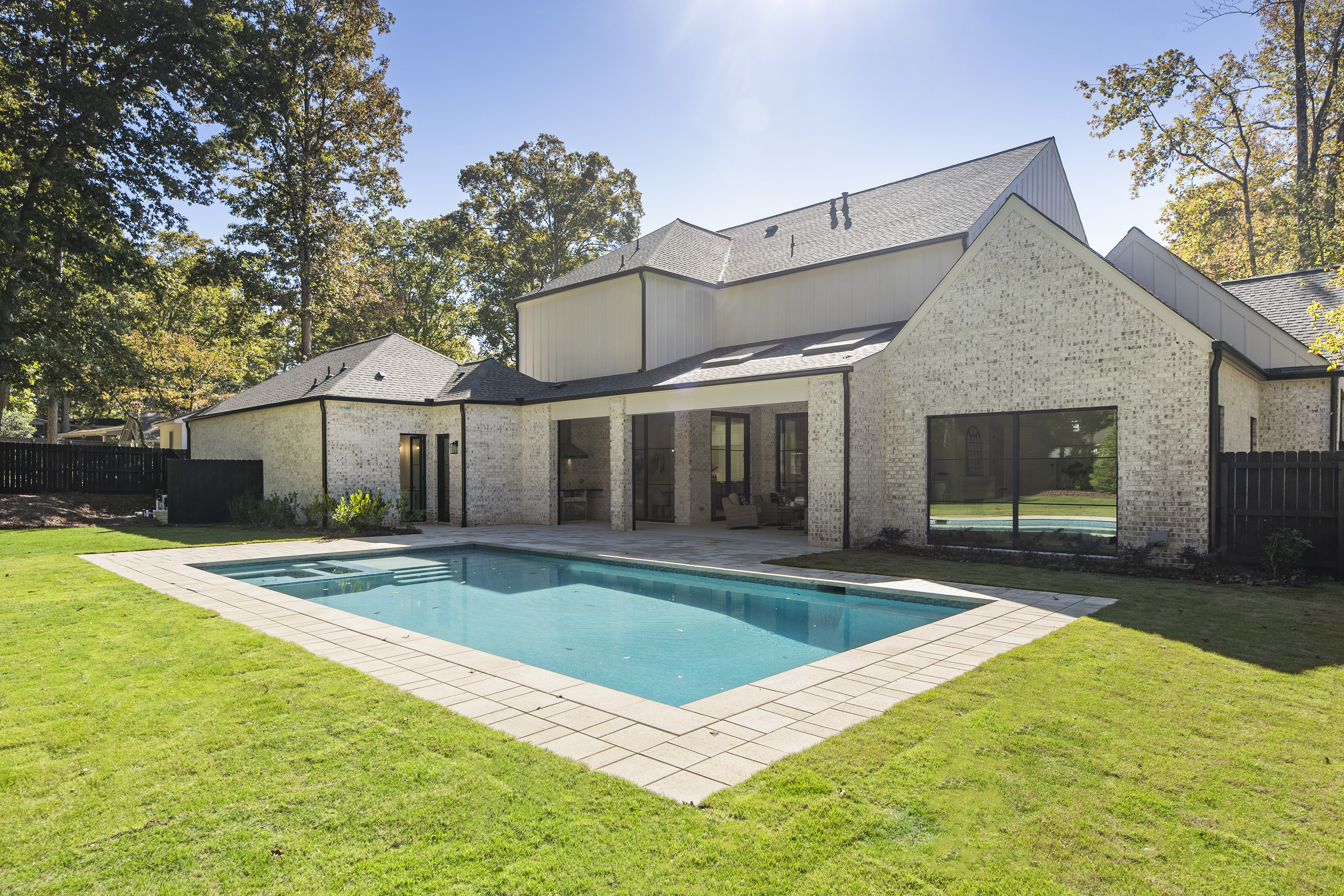 Premier Luxury Construction in Alpharetta