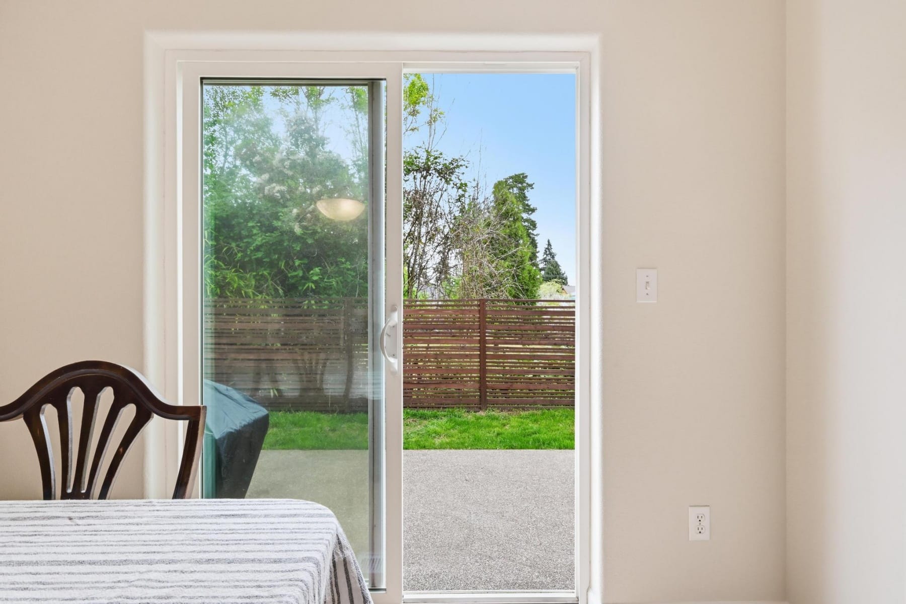  1232 ELDER PL Cornelius, OR 97113 - 物件實景