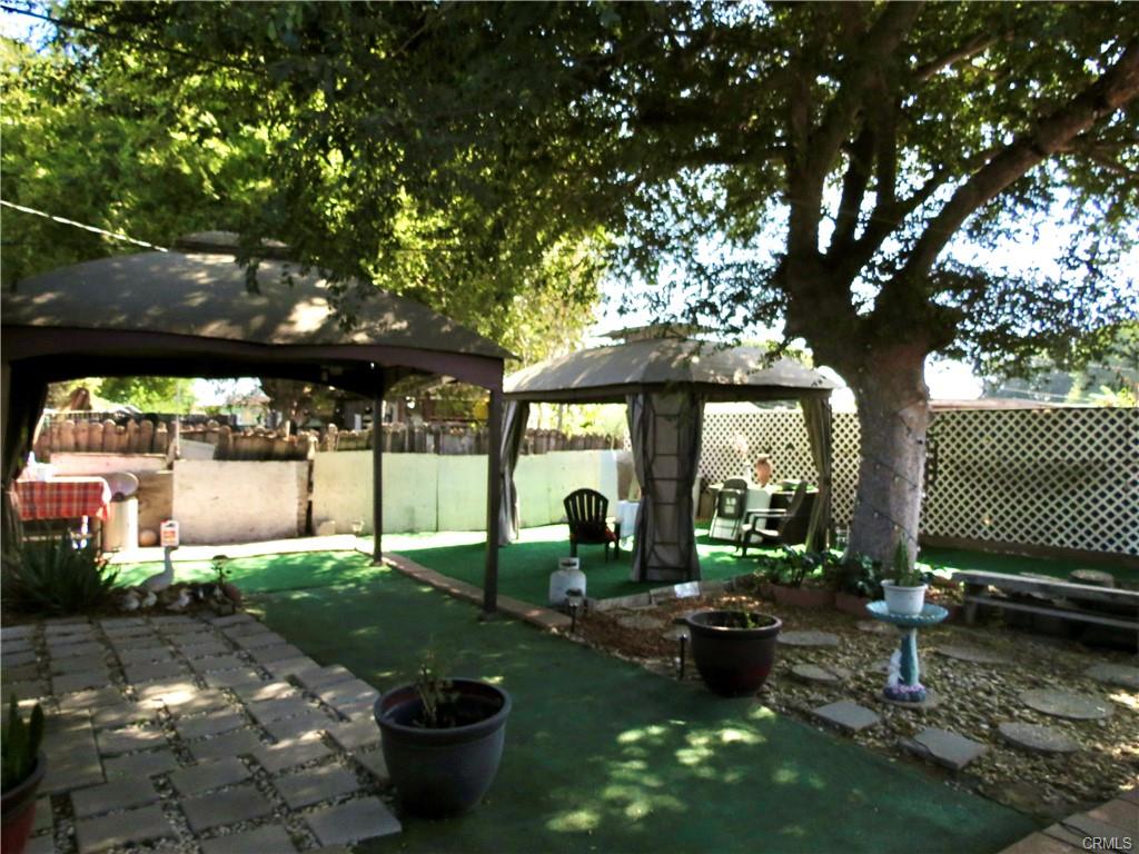 Compton, California, 90221, United States, 9 Bedrooms Bedrooms, ,Residential,For Sale,1982373