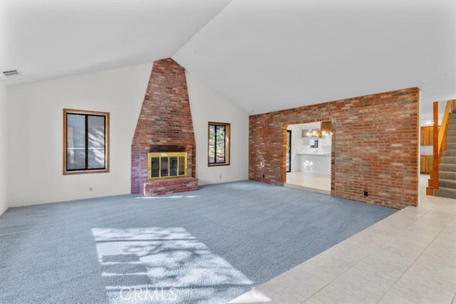 Lake Arrowhead, California, 92391, United States, 3 Bedrooms Bedrooms, ,4 BathroomsBathrooms,Residential,For Sale,1981303