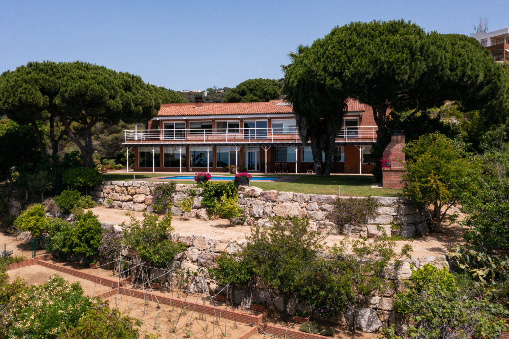  Villa with pool in an unbeatable location - 物件實景