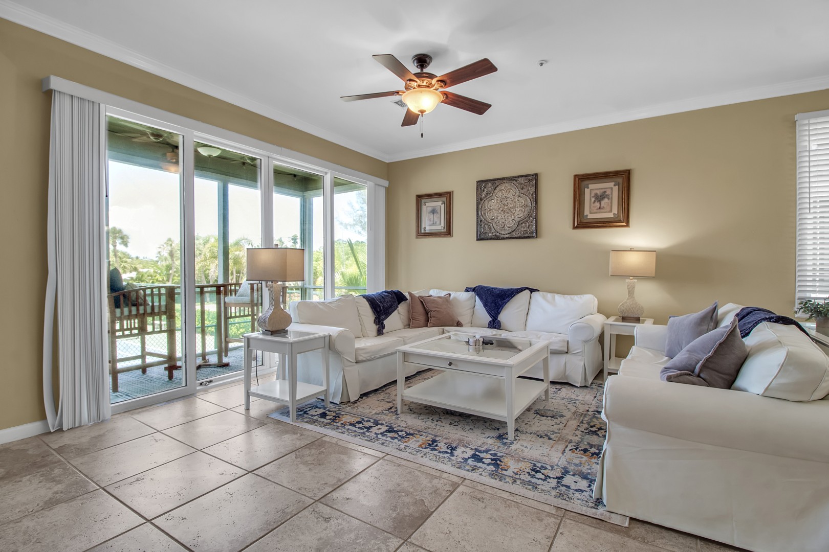 Longboat Key, Florida, 34228, United States, 2 Bedrooms Bedrooms, ,3 BathroomsBathrooms,Residential,For Sale,1923234