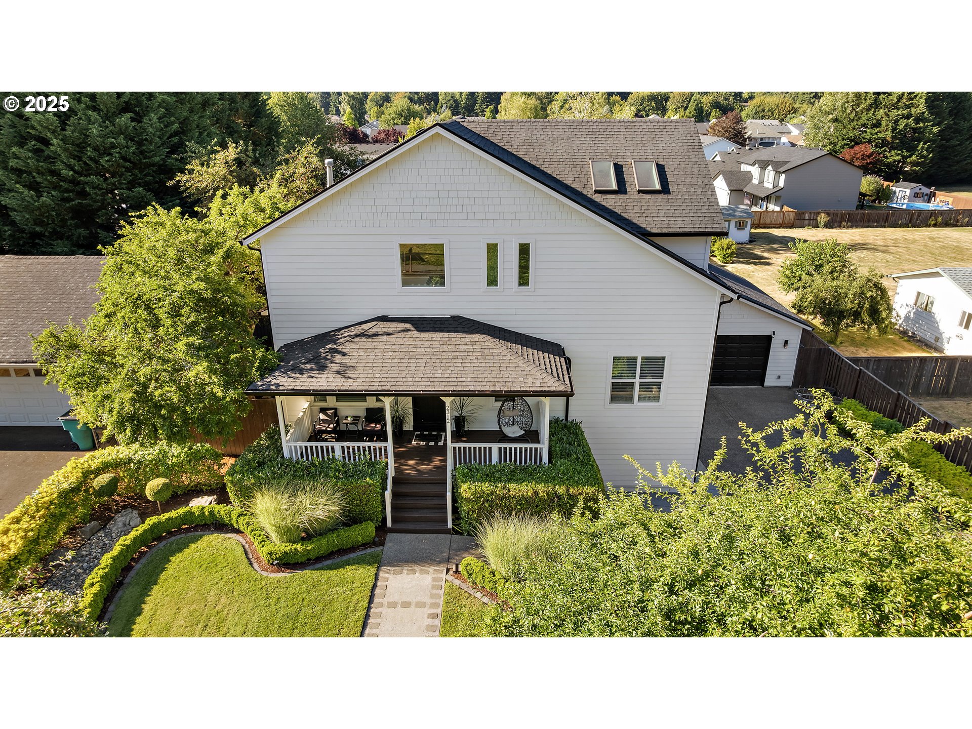 Vancouver, Washington, 98686, United States, 6 Bedrooms Bedrooms, ,3 BathroomsBathrooms,Residential,For Sale,1989368