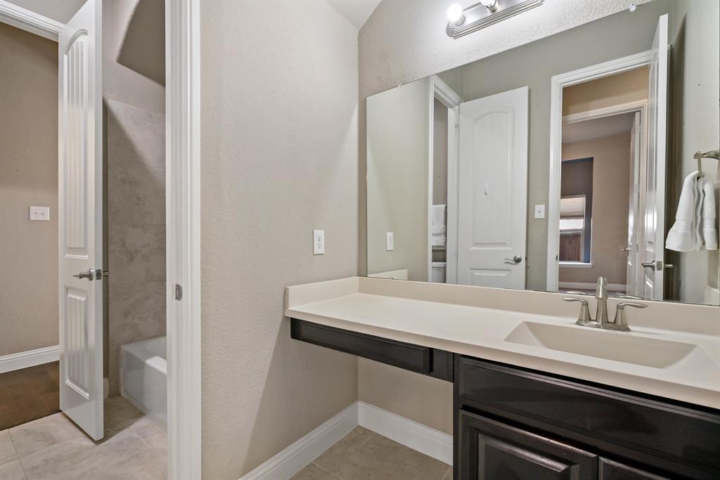 McKinney, Texas, 75071, United States, 3 Bedrooms Bedrooms, ,3 BathroomsBathrooms,Residential,For Sale,1751300