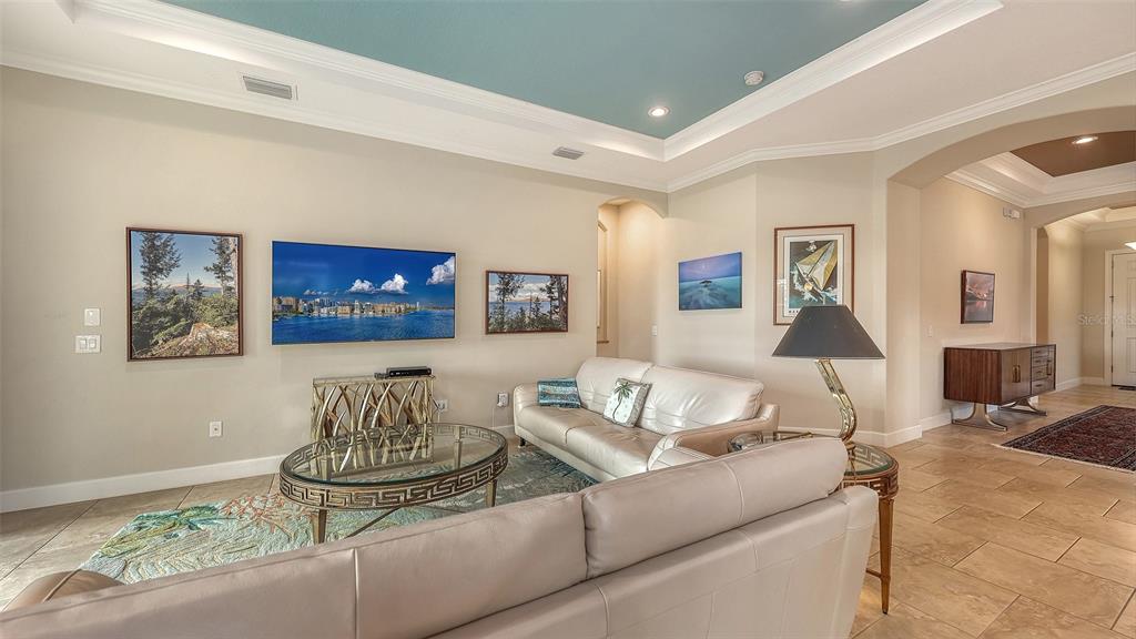 Sarasota, Florida, 34231, United States, 2 Bedrooms Bedrooms, ,3 BathroomsBathrooms,Residential,For Sale,2002128