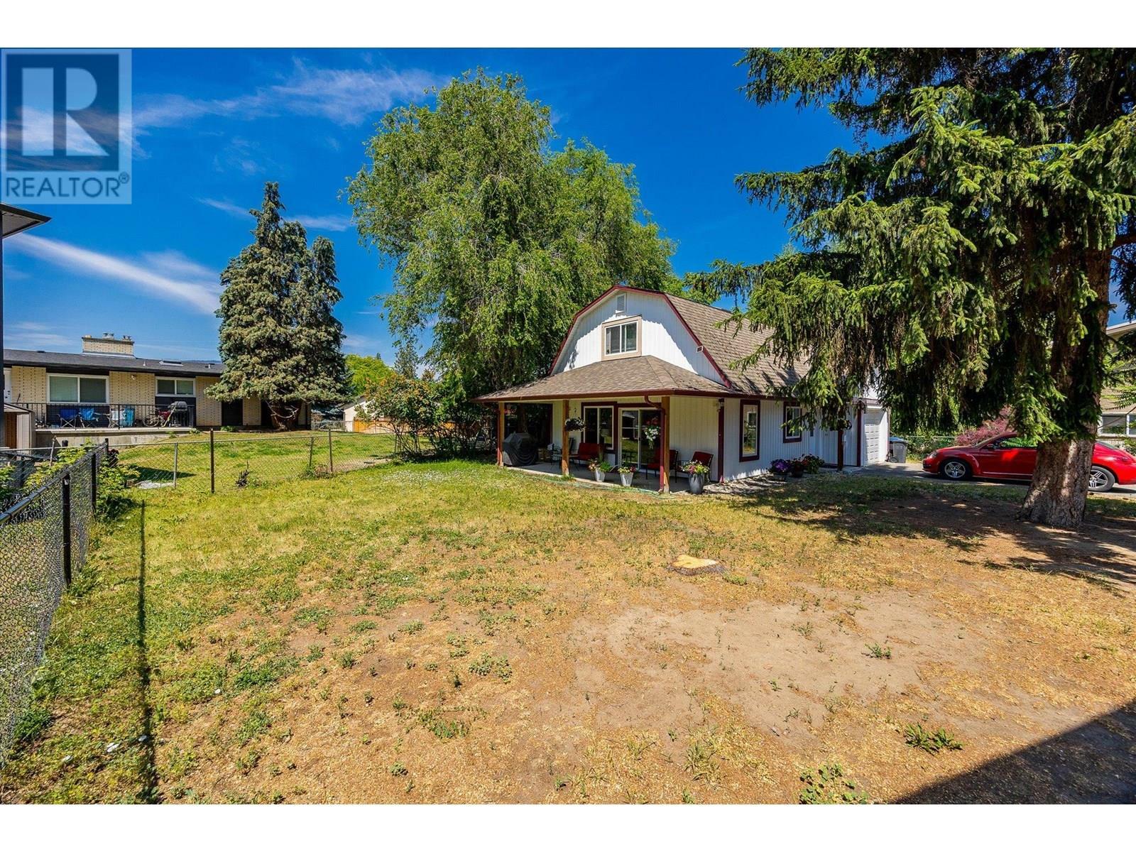 KELOWNA, British Columbia, V1Y 8H7, CA, 3 Bedrooms Bedrooms, ,1 BathroomBathrooms,Residential,For Sale,1961184