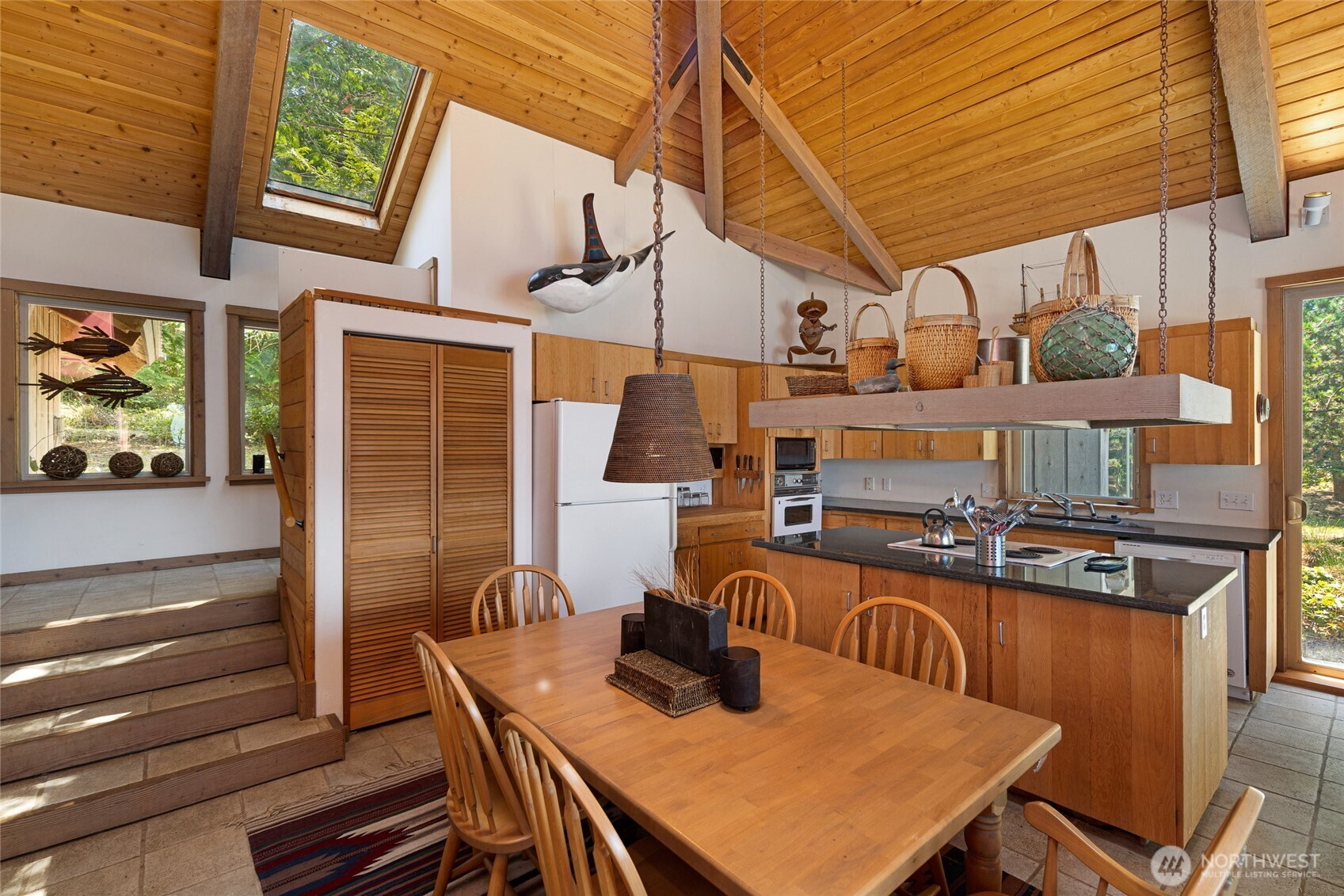 Henry Island, Washington, 98250, United States, 4 Bedrooms Bedrooms, ,1 BathroomBathrooms,Residential,For Sale,1988097