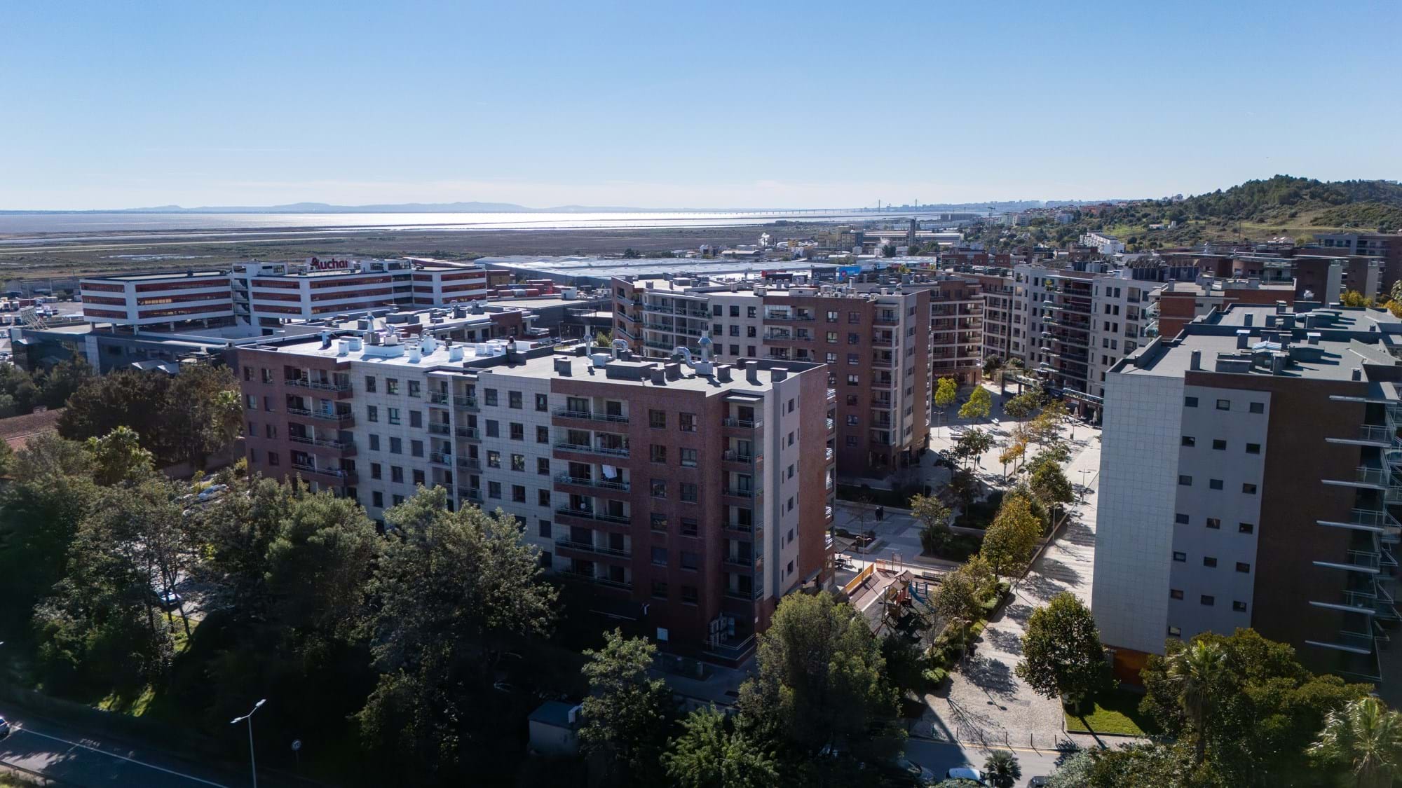 Vila Franca de Xira, Lisbon, 2615-399, PT, 3 Bedrooms Bedrooms, ,2 BathroomsBathrooms,Residential,For Sale,1999815