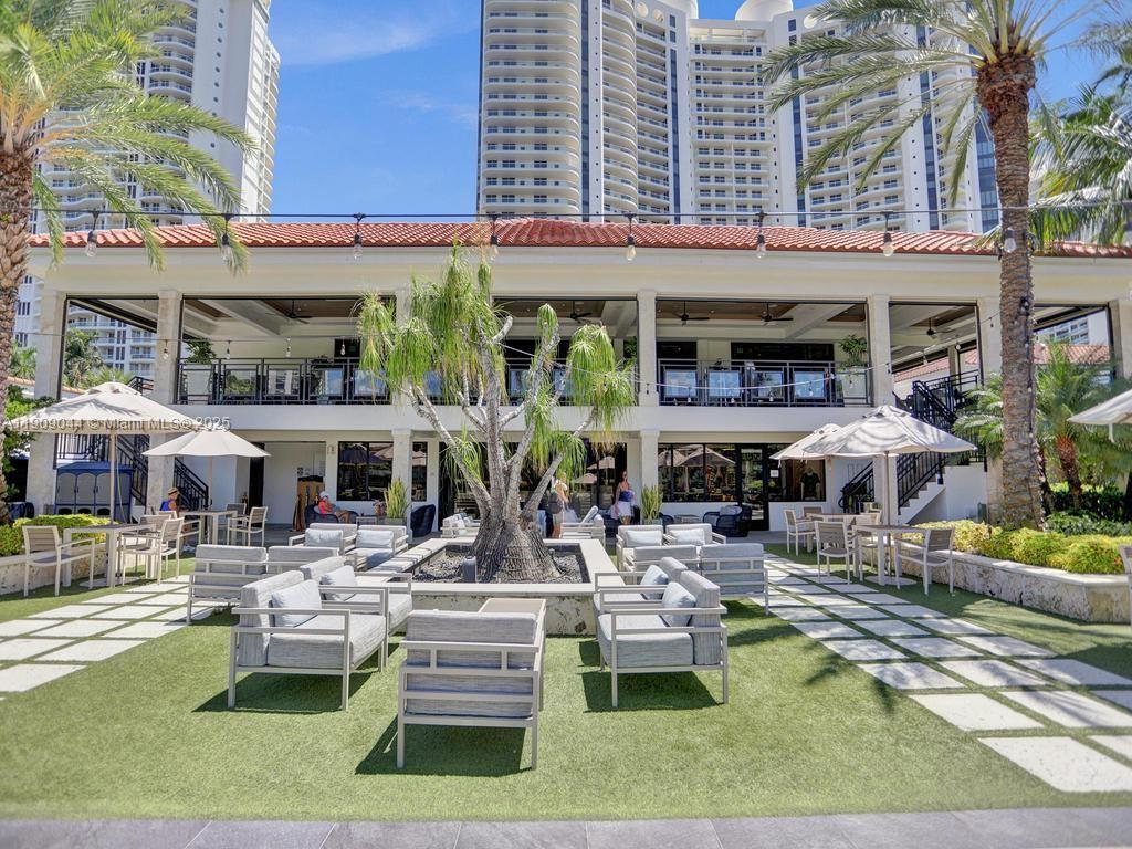 Aventura, Florida, 33160, United States, 2 Bedrooms Bedrooms, ,2 BathroomsBathrooms,Residential,For Sale,1989230