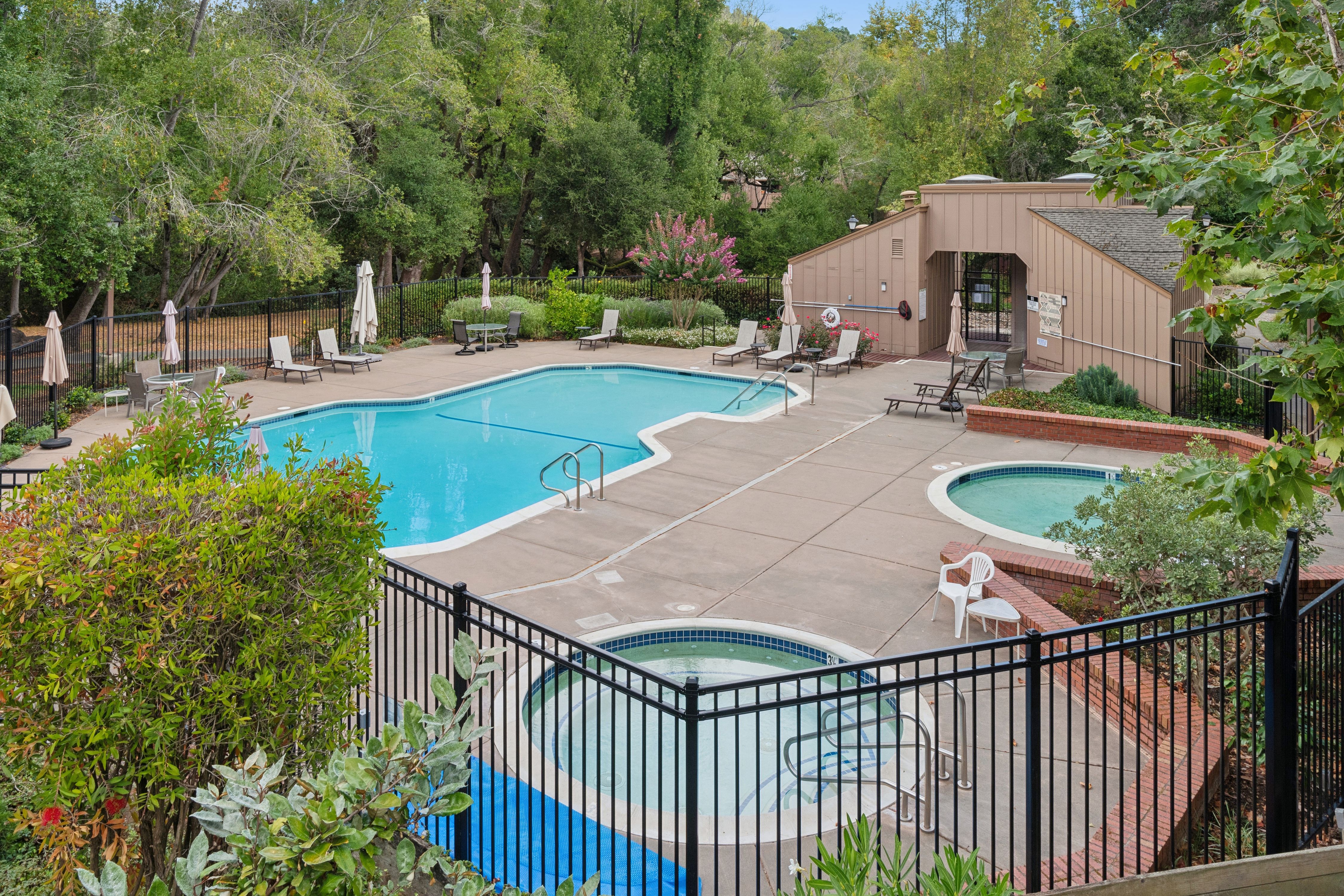  Serene Retreat in Coveted Pacheco Valle - 物件實景