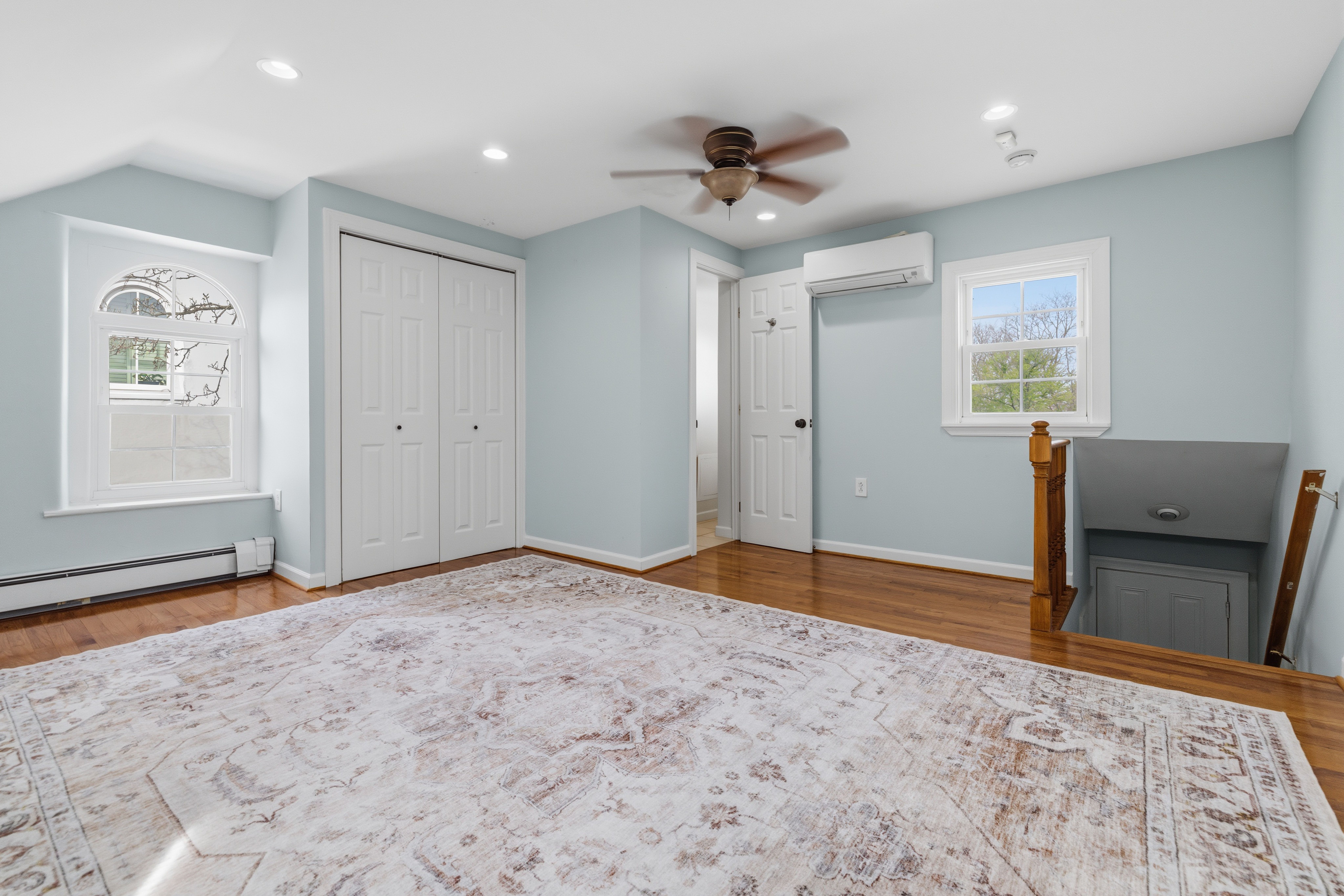  210 East Evergreen Avenue, Philadelphia, PA 19118 - 物件實景