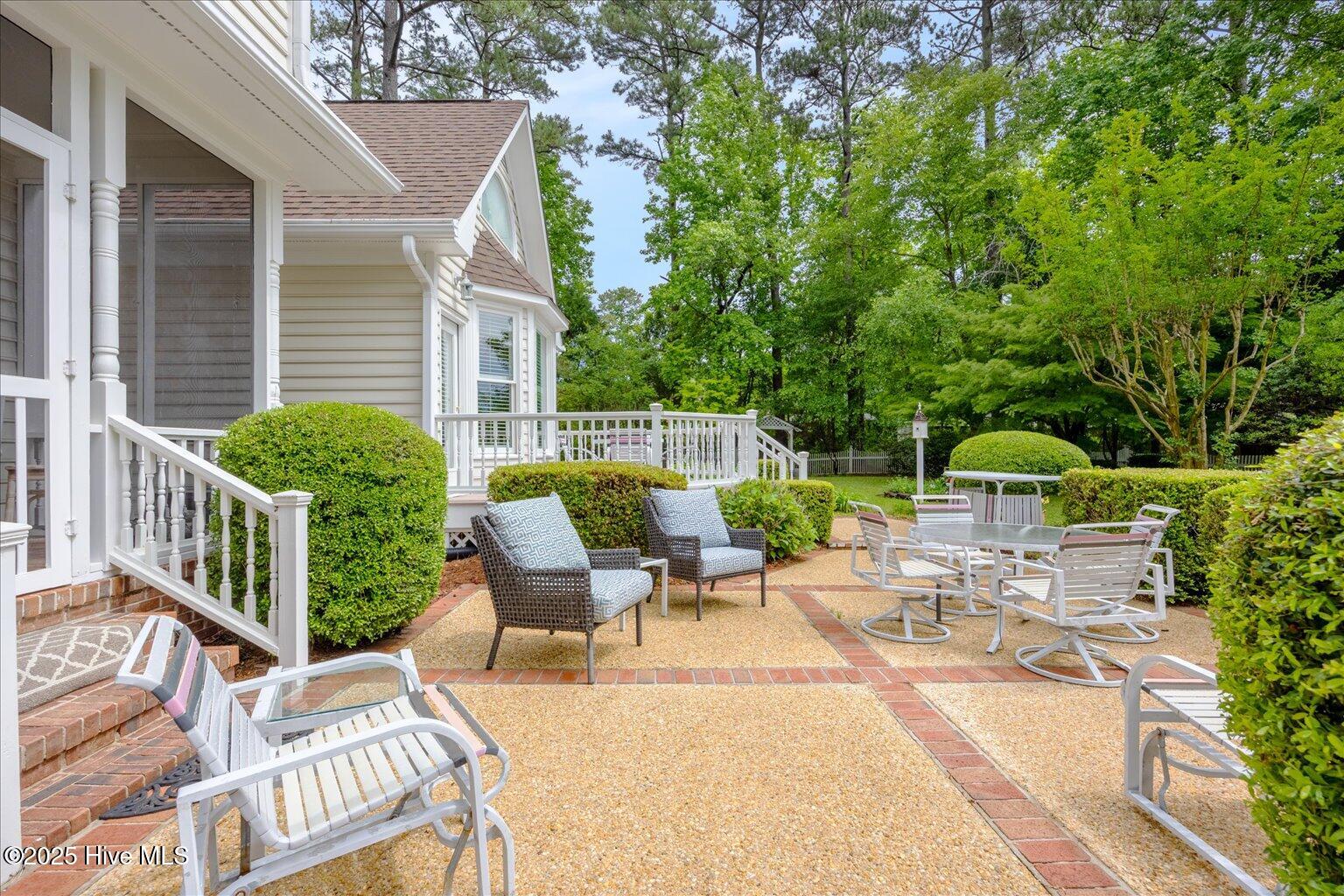 Wilmington, North Carolina, 28403, United States, 4 Bedrooms Bedrooms, ,4 BathroomsBathrooms,Residential,For Sale,1818809