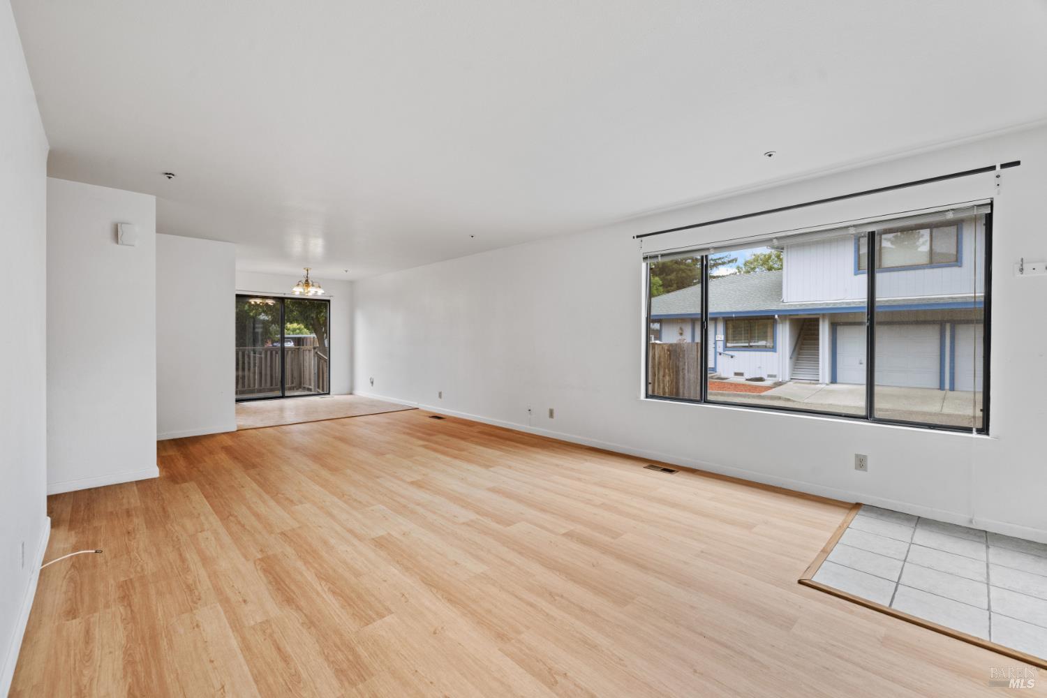 Cotati, California, 94931, United States, ,Residential,For Sale,1900640