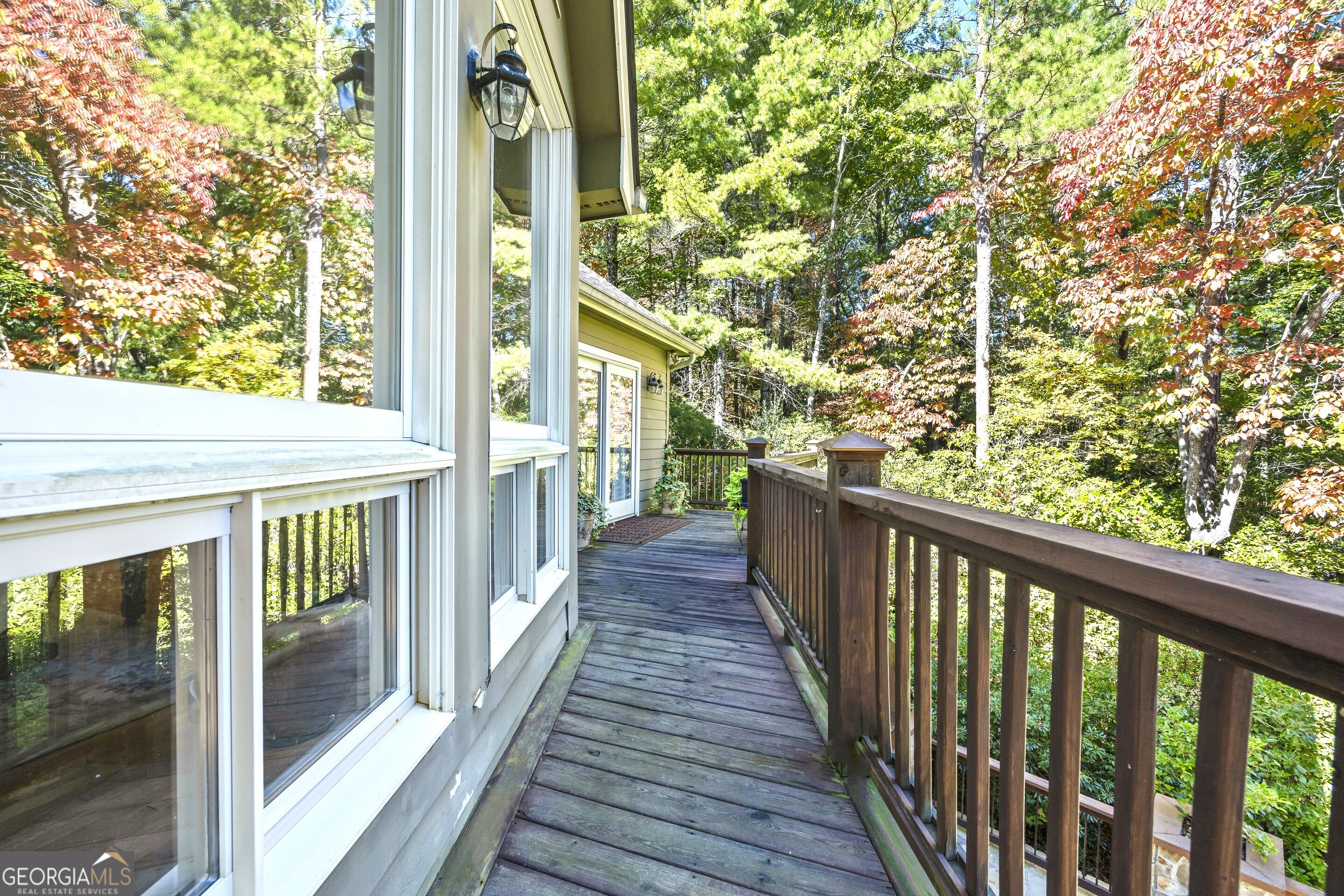 Helen, Georgia, 30545, United States, 3 Bedrooms Bedrooms, ,3 BathroomsBathrooms,Residential,For Sale,1983913