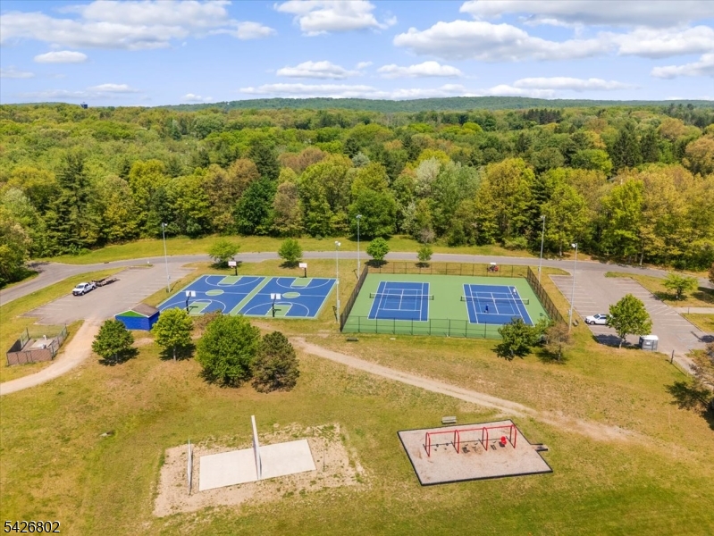 Jefferson Twp., New Jersey, 07438-8880, United States, 4 Bedrooms Bedrooms, ,3 BathroomsBathrooms,Residential,For Sale,2048429