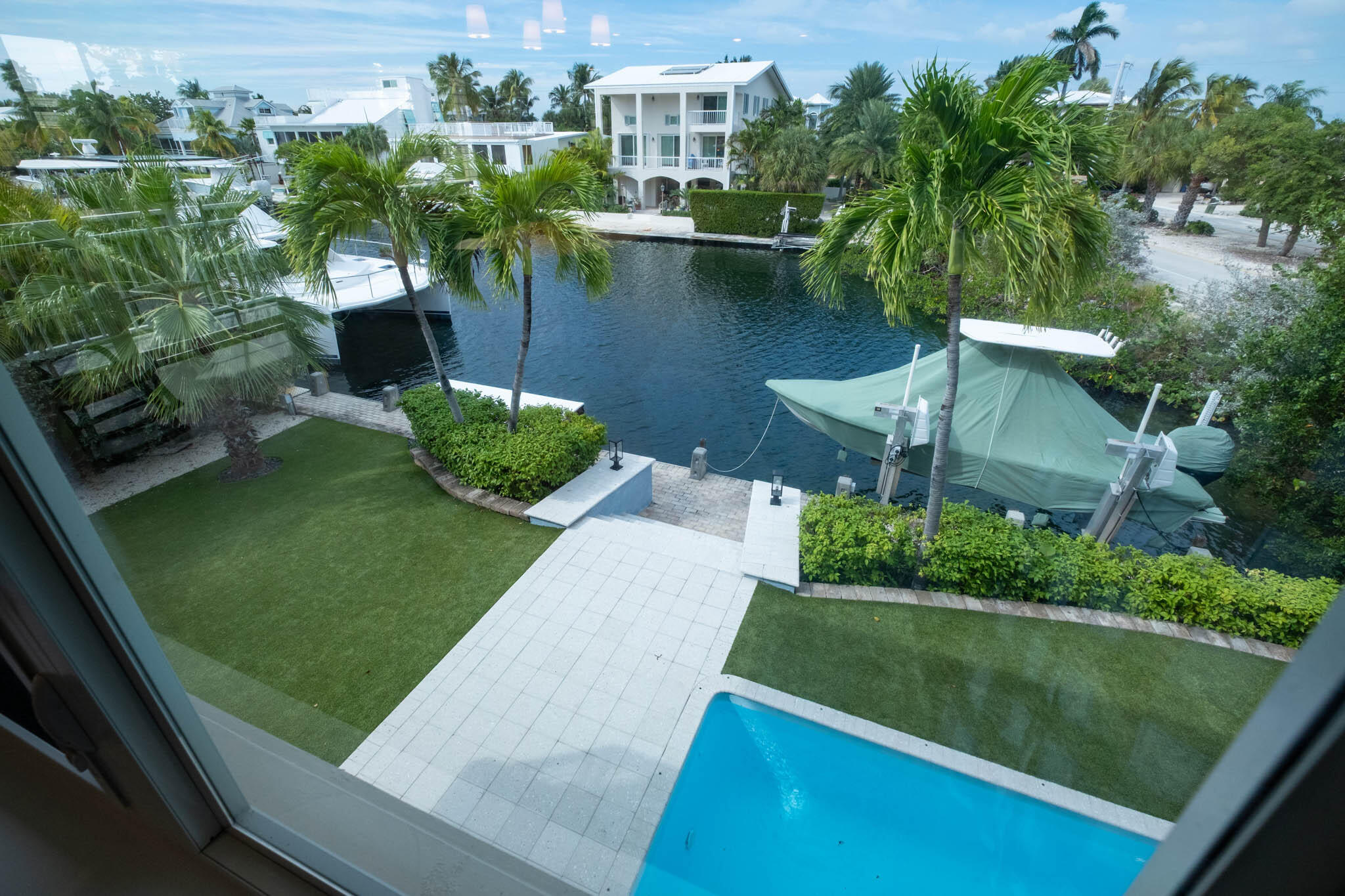 ISLAMORADA, Florida, 33036, United States, 2 Bedrooms Bedrooms, ,2 BathroomsBathrooms,Residential,For Sale,1994790