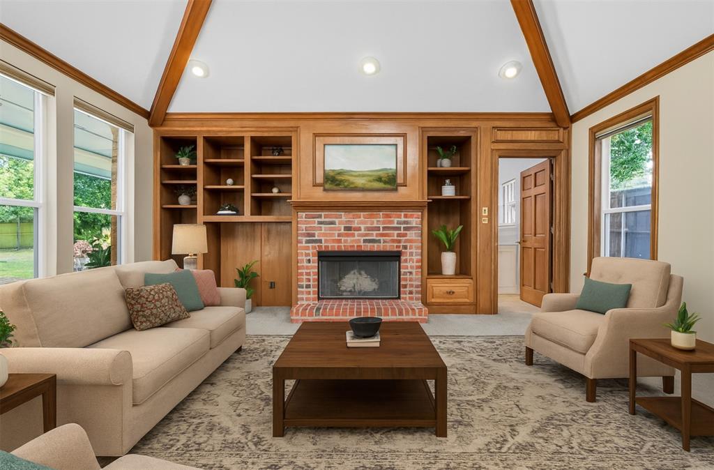 Duncanville, Texas, 75116, United States, 4 Bedrooms Bedrooms, ,4 BathroomsBathrooms,Residential,For Sale,1977910