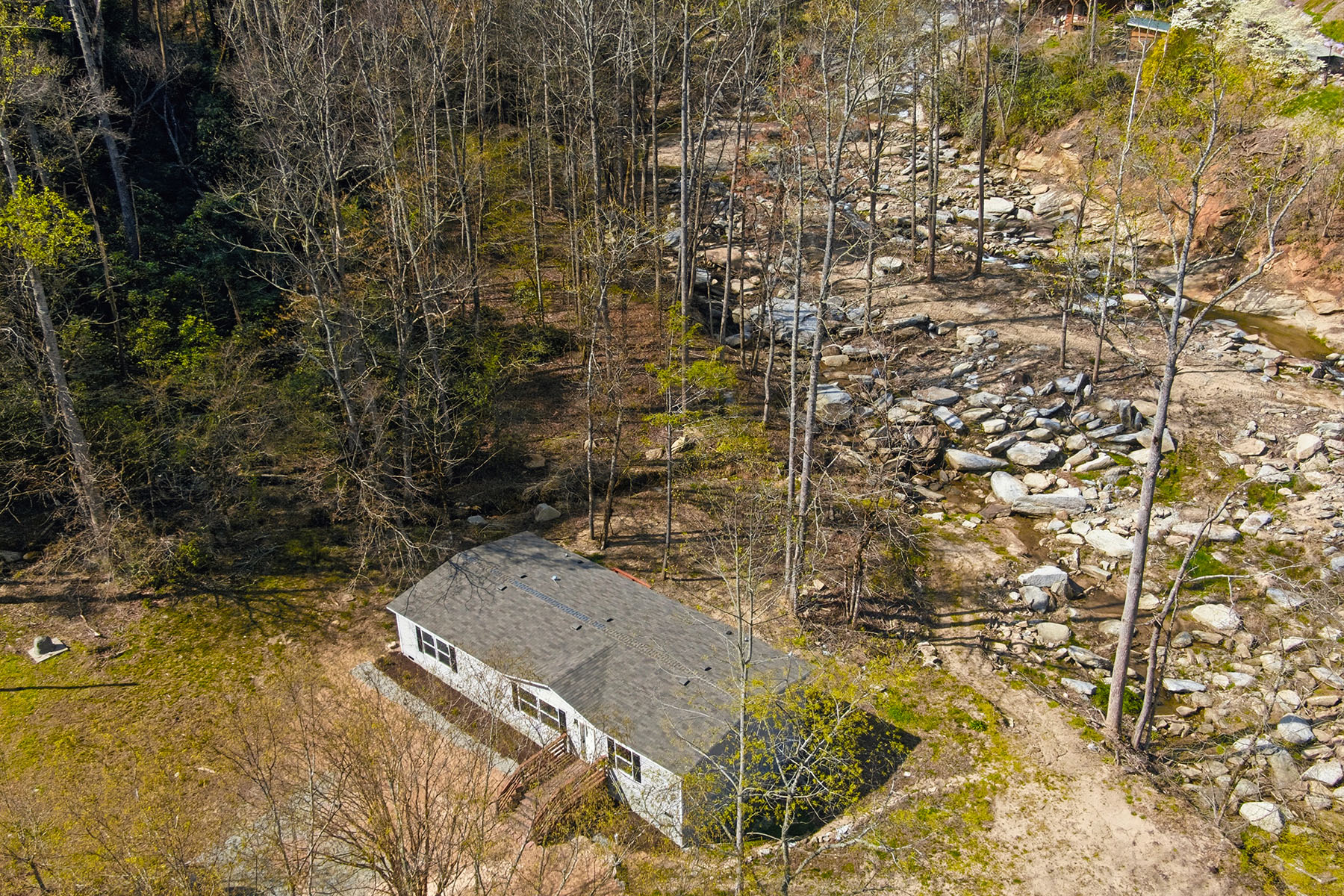  HENDERSONVILLE - 物件實景