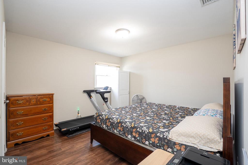 Kendall Park, New Jersey, 08824, United States, 3 Bedrooms Bedrooms, ,2 BathroomsBathrooms,Residential,For Sale,2005675