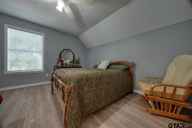 Lindale, Texas, 75771, United States, 4 Bedrooms Bedrooms, ,3 BathroomsBathrooms,Residential,For Sale,1937057