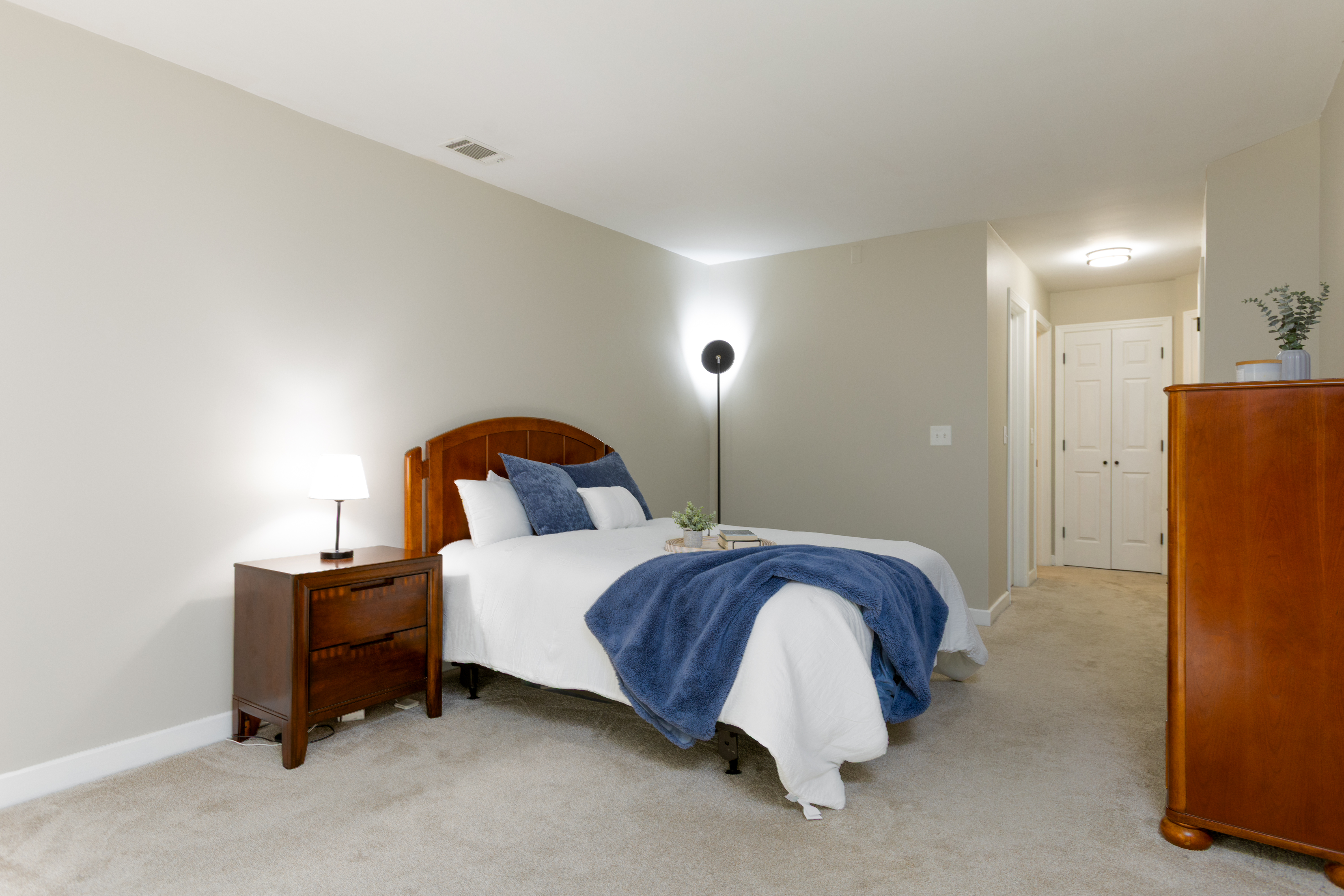  770 Salisbury St, Worcester, MA 01609 - 物件實景