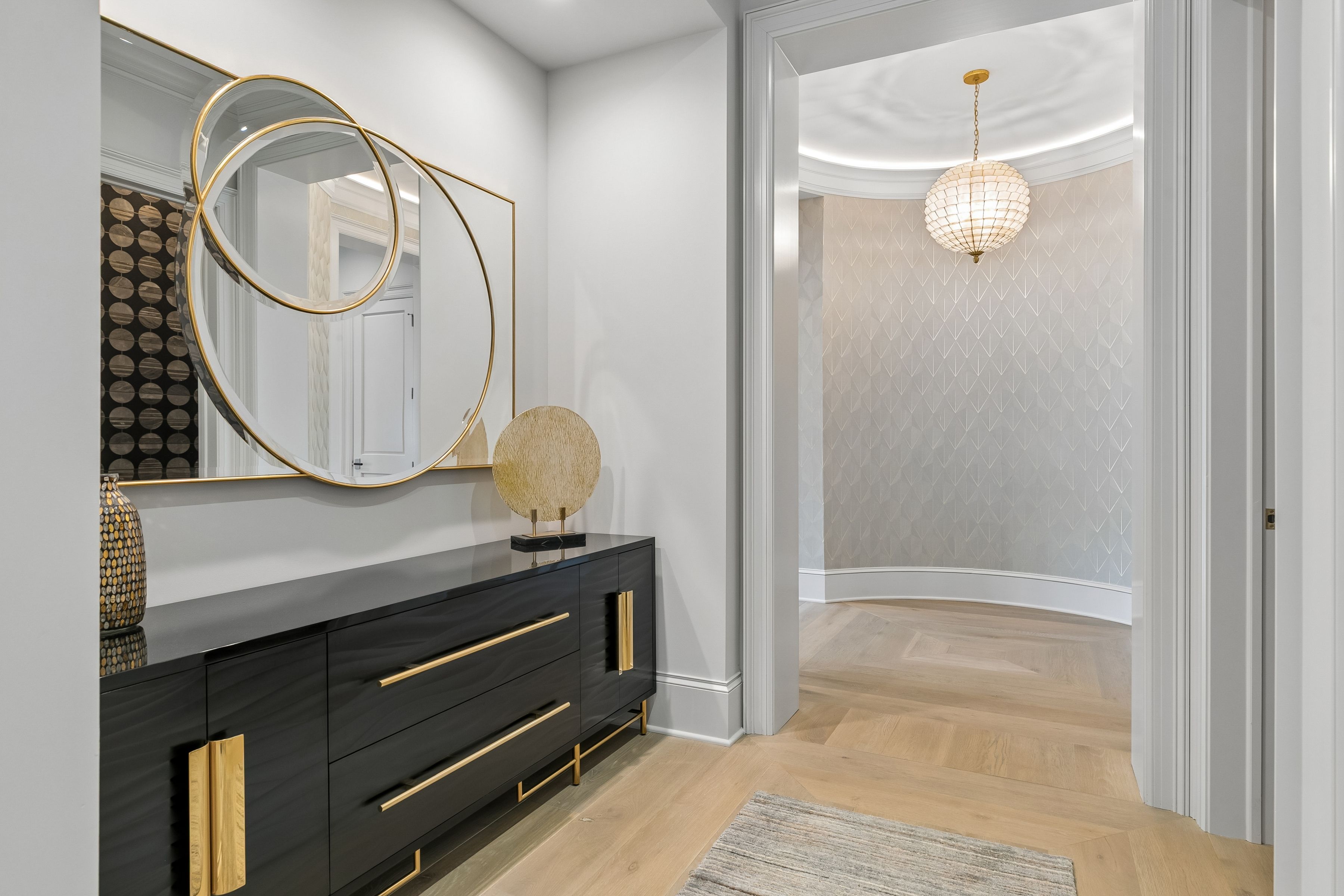  Timeless Elegance on a Private North Oaks Setting - 物件實景