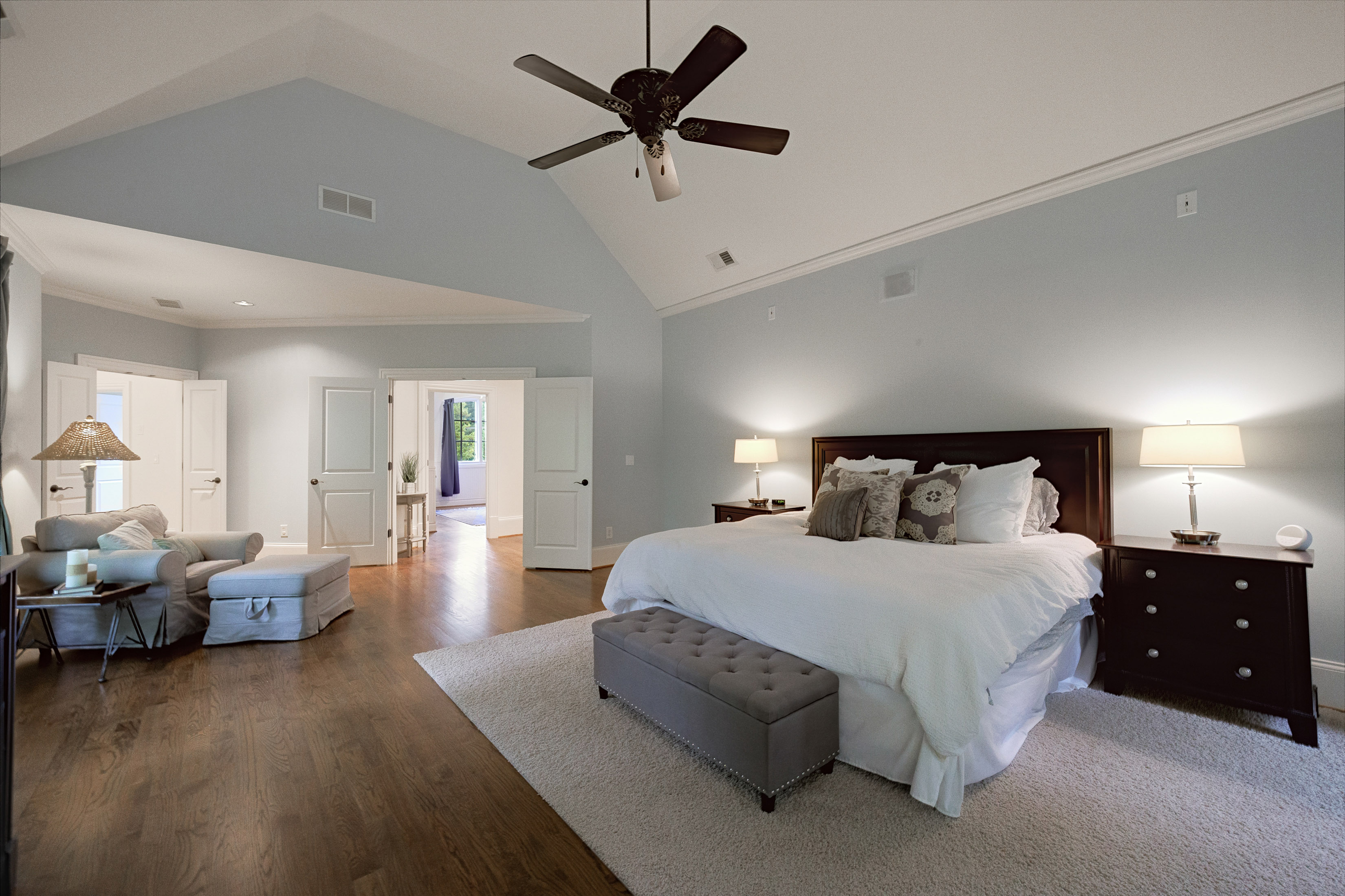  Stunning European-inspired Home on Private, Wooded Lot in East Cobb - 物件實景