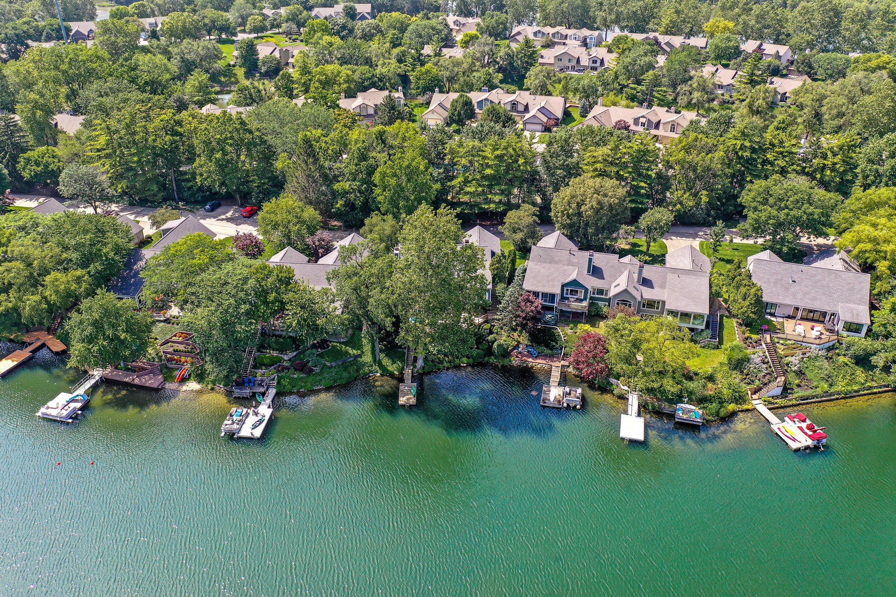  Beautifully Maintained Waterfront Home with Breathtaking Views - 物件實景