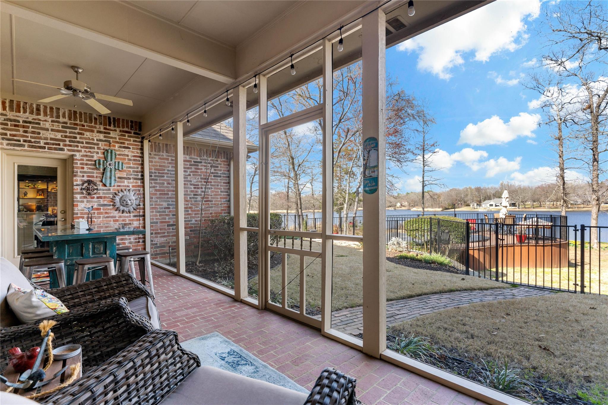 Powderly, Texas, 75473, United States, 5 Bedrooms Bedrooms, ,5 BathroomsBathrooms,Residential,For Sale,2024078