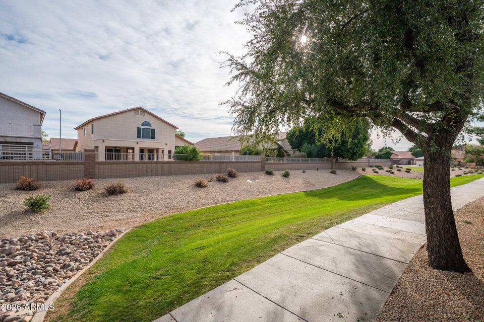 Peoria, Arizona, 85382, United States, 5 Bedrooms Bedrooms, ,Residential,For Sale,2008574