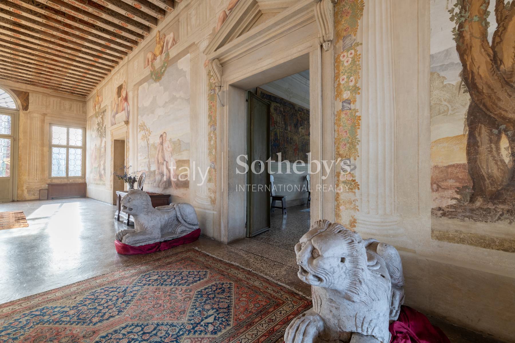  Venetian Renaissance Villa with frescoes and tower, barchessa and outbuildings - 物件實景