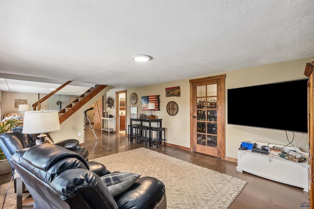 Rapid City, South Dakota, 57702, United States, 4 Bedrooms Bedrooms, ,2 BathroomsBathrooms,Residential,For Sale,1878563