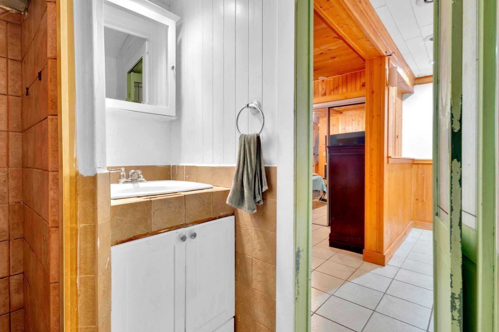 Lynn, Massachusetts, 01905, United States, 4 Bedrooms Bedrooms, ,3 BathroomsBathrooms,Residential,For Sale,1979746