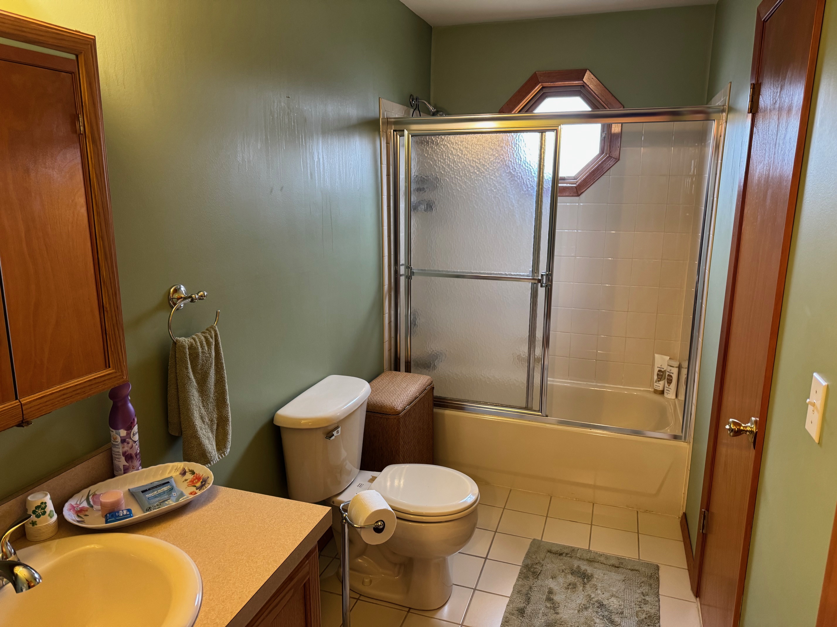 Shirley, New York, 11967, United States, 3 Bedrooms Bedrooms, ,2 BathroomsBathrooms,Residential,For Sale,1762407
