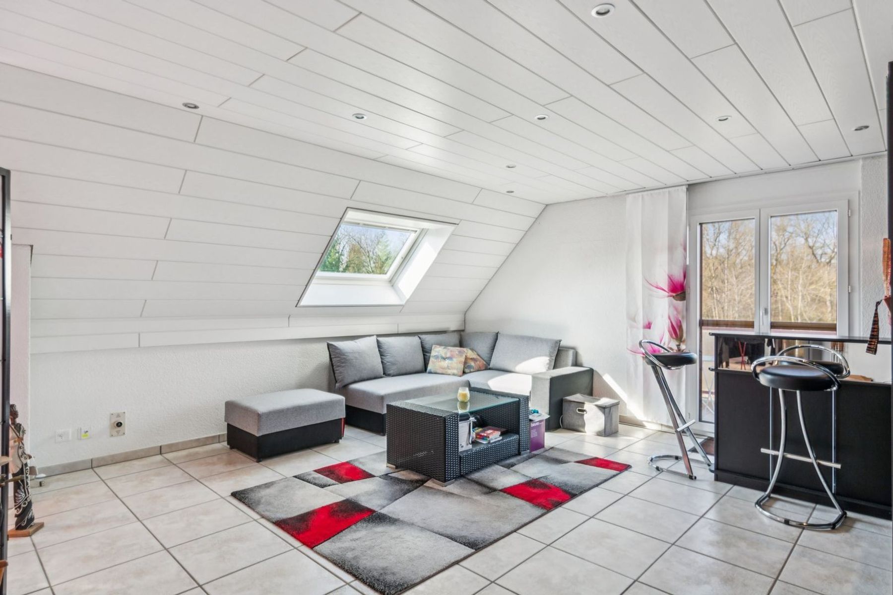  Prestigious 5.5-room duplex ?Pieds dans l