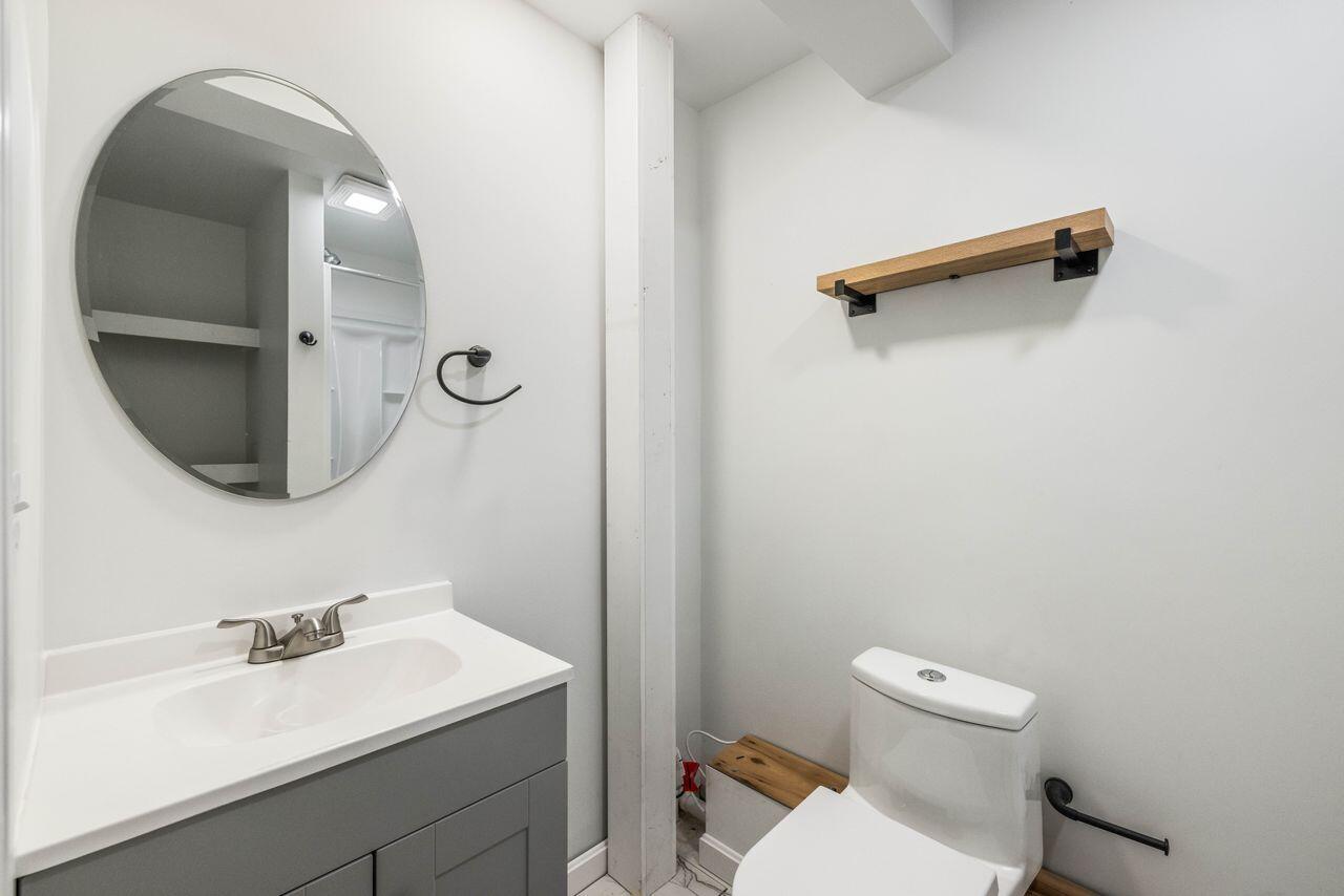 Casco, Maine, 04015, United States, 3 Bedrooms Bedrooms, ,5 BathroomsBathrooms,Residential,For Sale,2001972