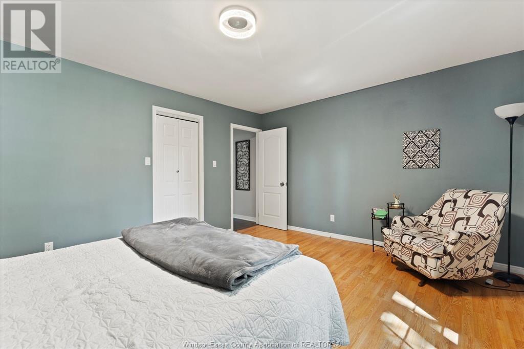 WINDSOR, Ontario, N8P 1C1, CA, 3 Bedrooms Bedrooms, ,2 BathroomsBathrooms,Residential,For Sale,1882295