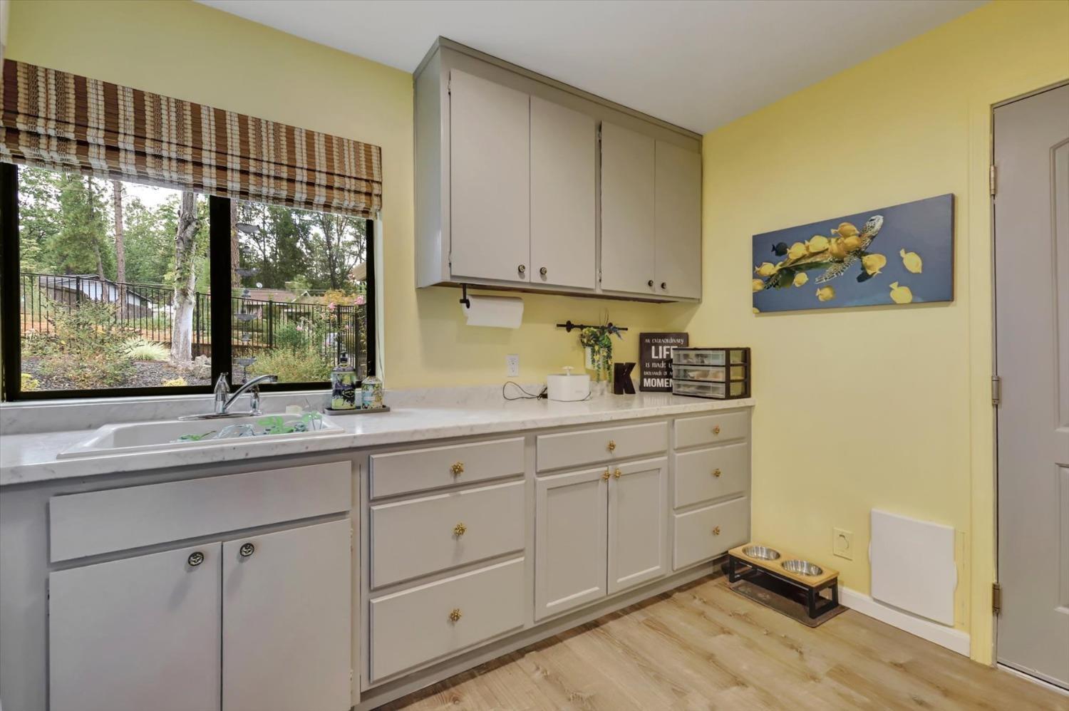 Grass Valley, California, 95949, United States, 3 Bedrooms Bedrooms, ,3 BathroomsBathrooms,Residential,For Sale,1754358
