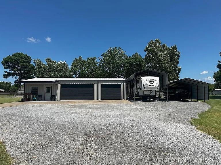 Fort Gibson, Oklahoma, 74434, United States, 5 Bedrooms Bedrooms, ,3 BathroomsBathrooms,Residential,For Sale,1980443