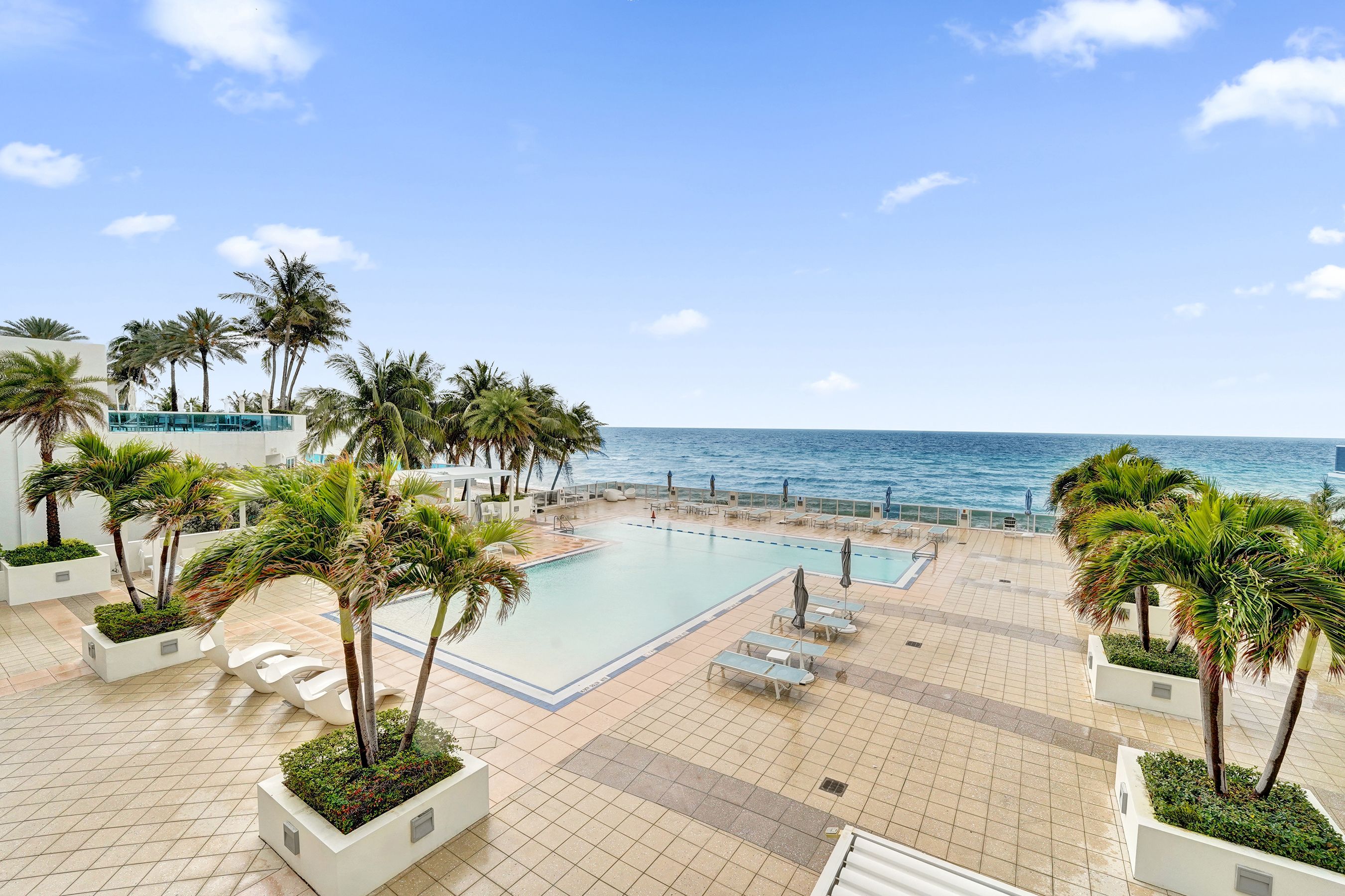  2751 S Ocean Drive, Hollywood, FL, 33019 - 物件實景