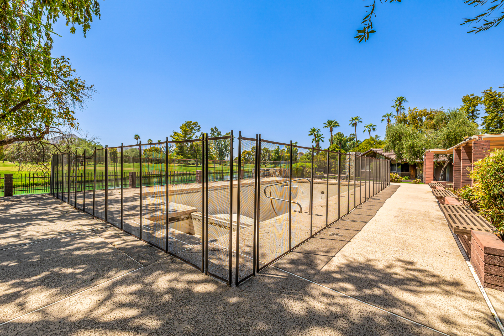 Paradise Valley, Arizona, 85253, United States, 4 Bedrooms Bedrooms, ,8 BathroomsBathrooms,Residential,For Sale,1914345