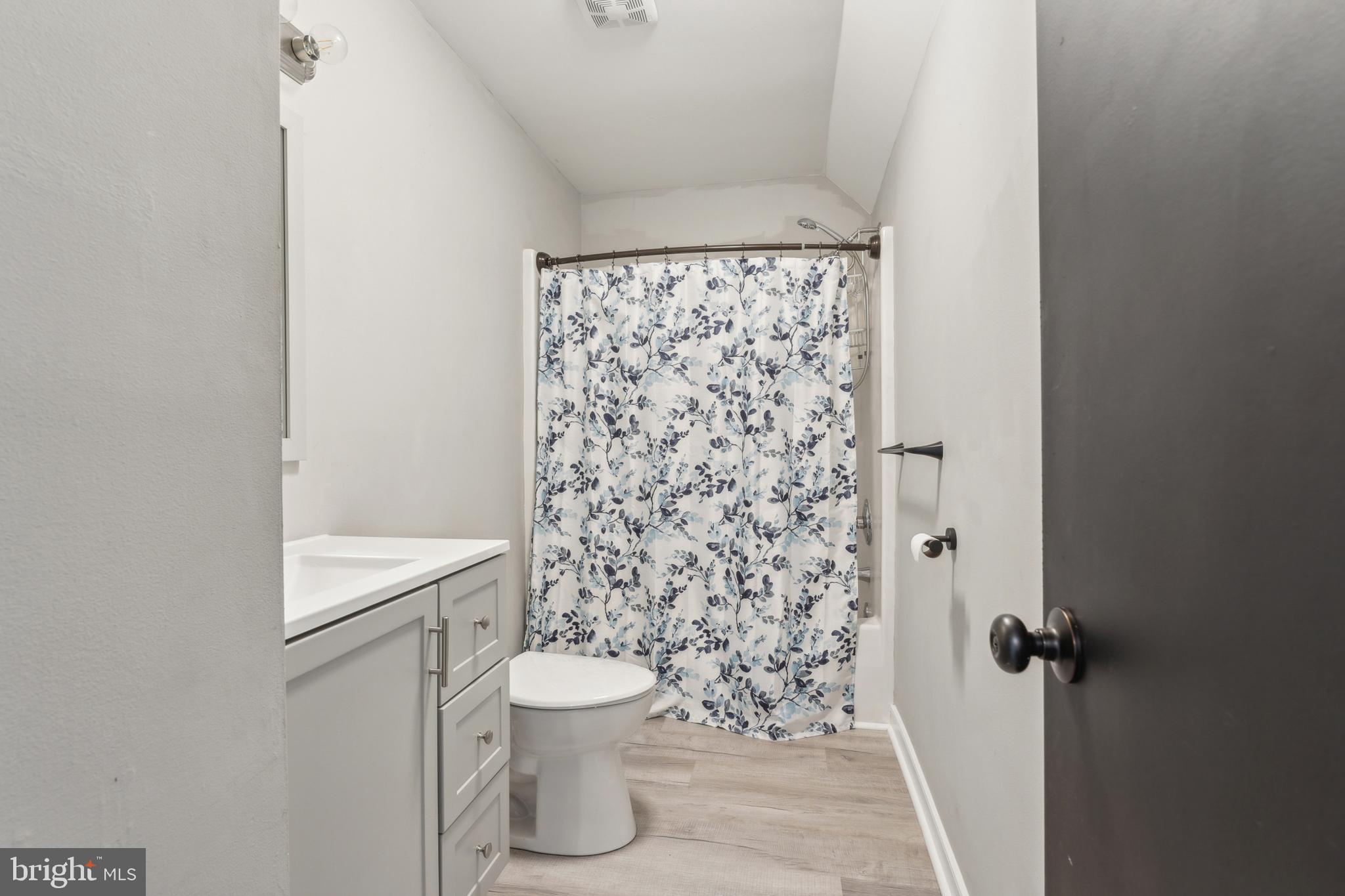 Ruther Glen, Virginia, 22546, United States, 3 Bedrooms Bedrooms, ,2 BathroomsBathrooms,Residential,For Sale,1937114