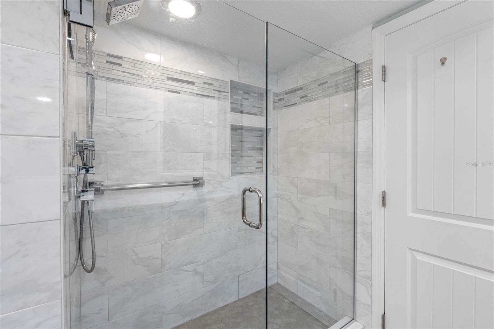 CLEARWATER BEACH, Florida, 33767, United States, 2 Bedrooms Bedrooms, ,2 BathroomsBathrooms,Residential,For Sale,2005521