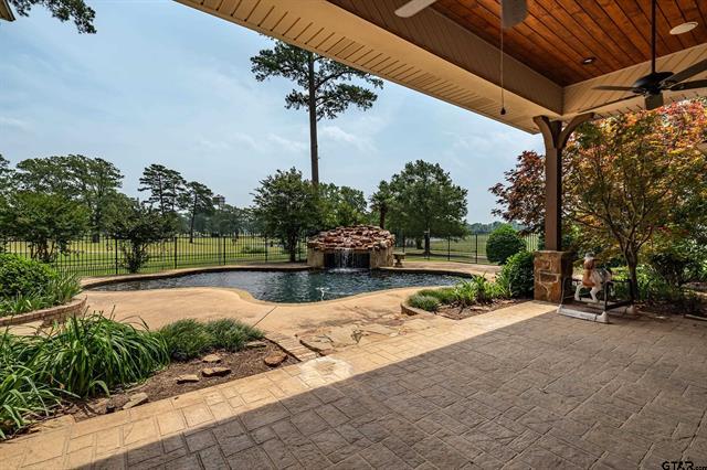 Gilmer, Texas, 75644, United States, 4 Bedrooms Bedrooms, ,4 BathroomsBathrooms,Residential,For Sale,1928060