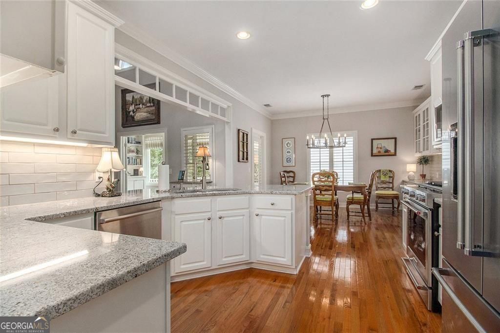 Cumming, Georgia, 30041, United States, 4 Bedrooms Bedrooms, ,4 BathroomsBathrooms,Residential,For Sale,1929935