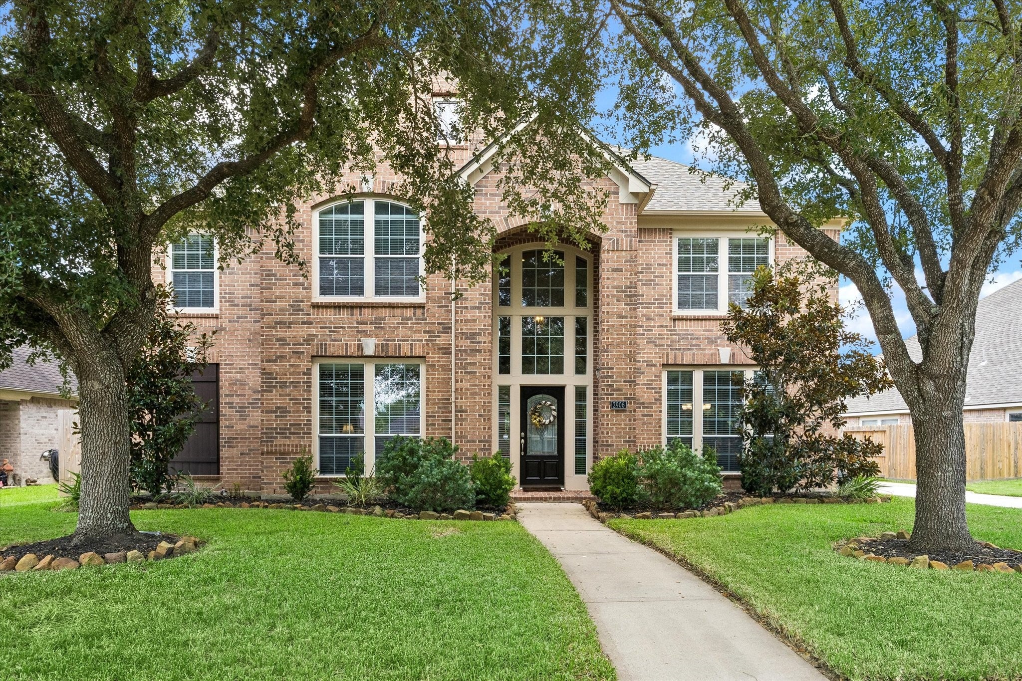 Summer Cape Ct, League City, TX 77573