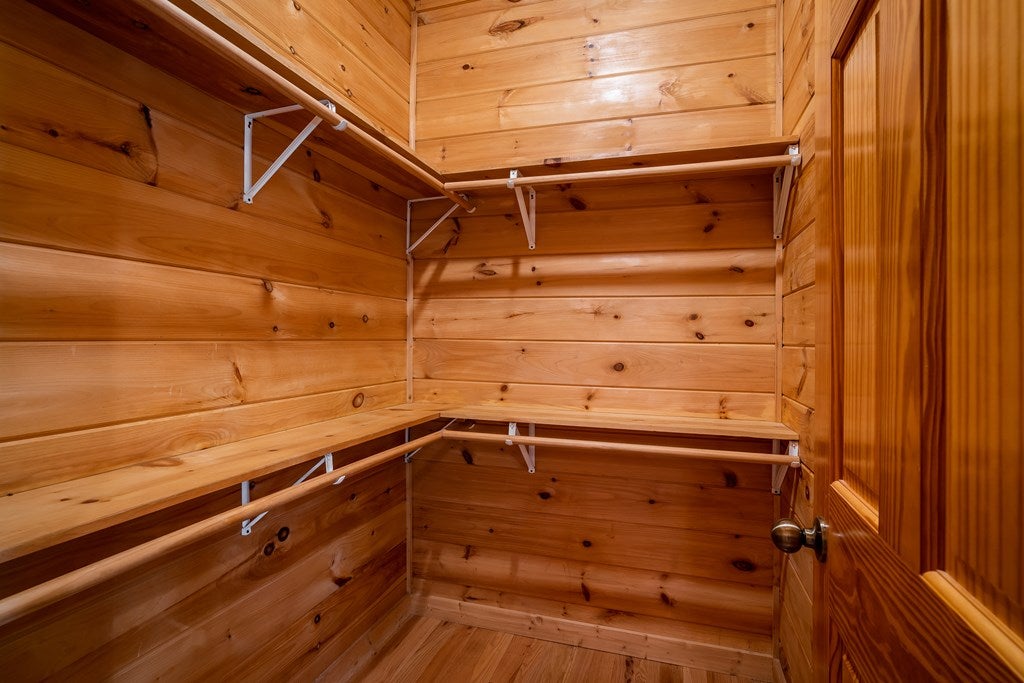 Mineral Bluff, Georgia, 30559, United States, 3 Bedrooms Bedrooms, ,3 BathroomsBathrooms,Residential,For Sale,1986292