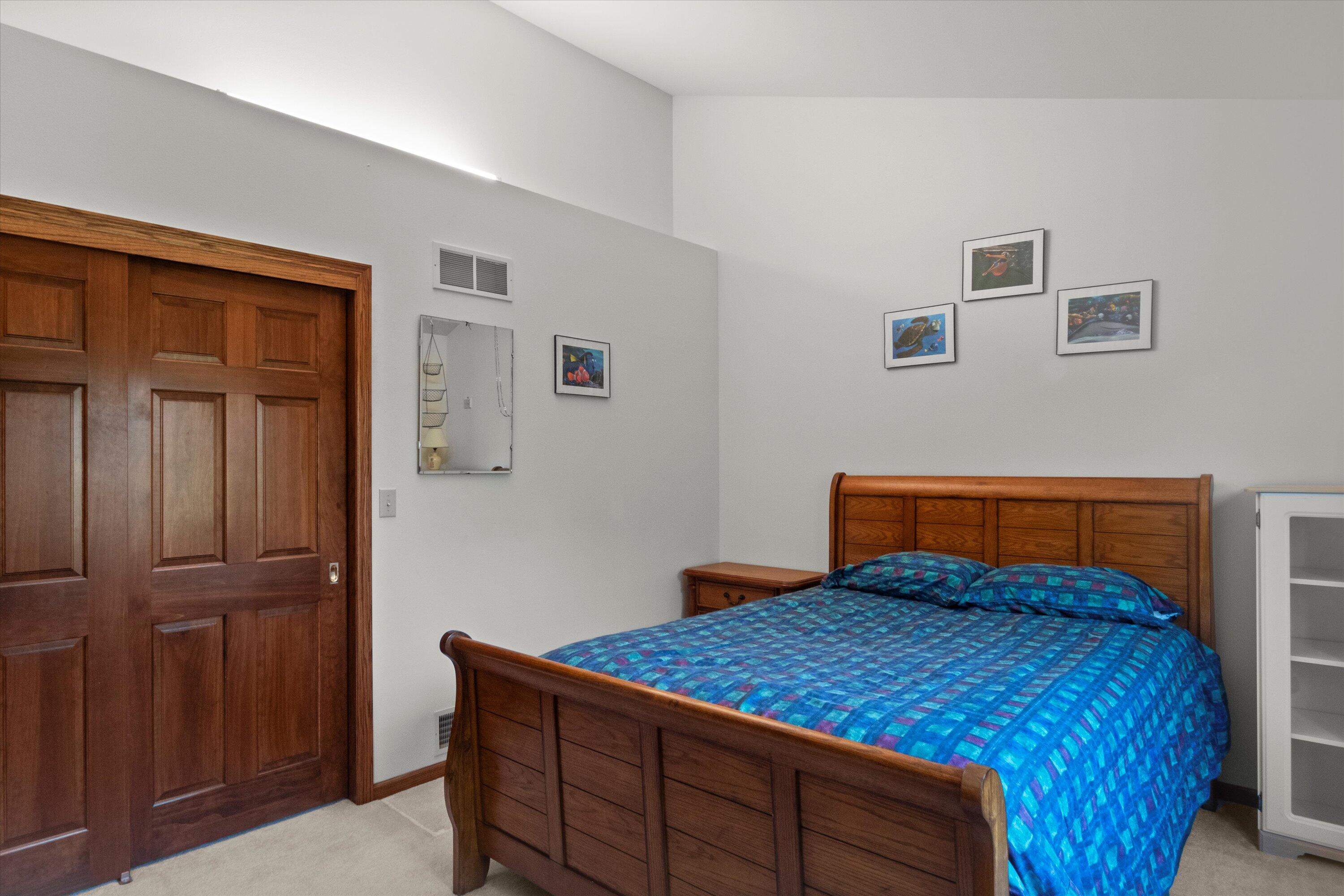 Caledonia, Wisconsin, 53402, United States, 3 Bedrooms Bedrooms, ,3 BathroomsBathrooms,Residential,For Sale,1987324